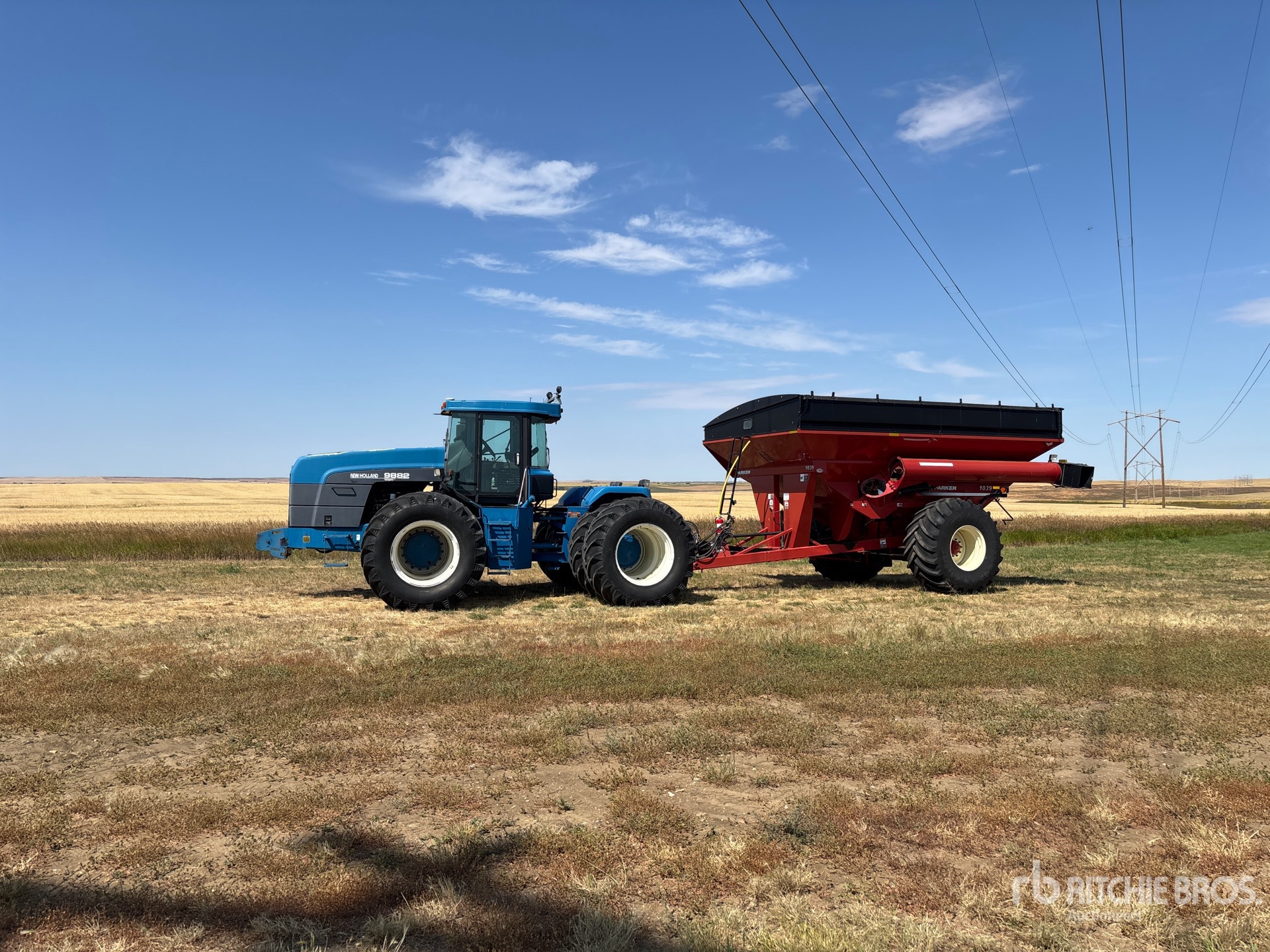 New Holland 9882