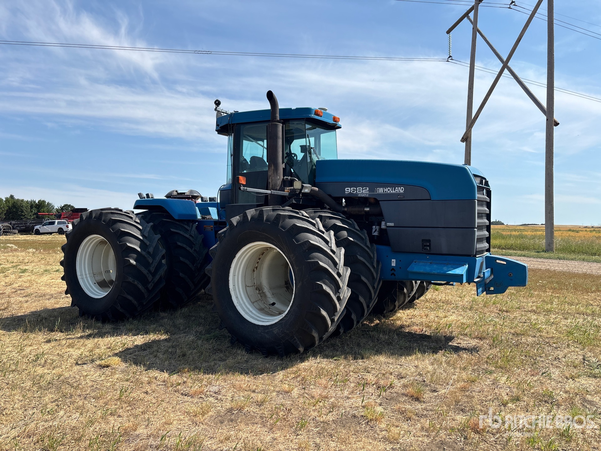 New Holland 9882