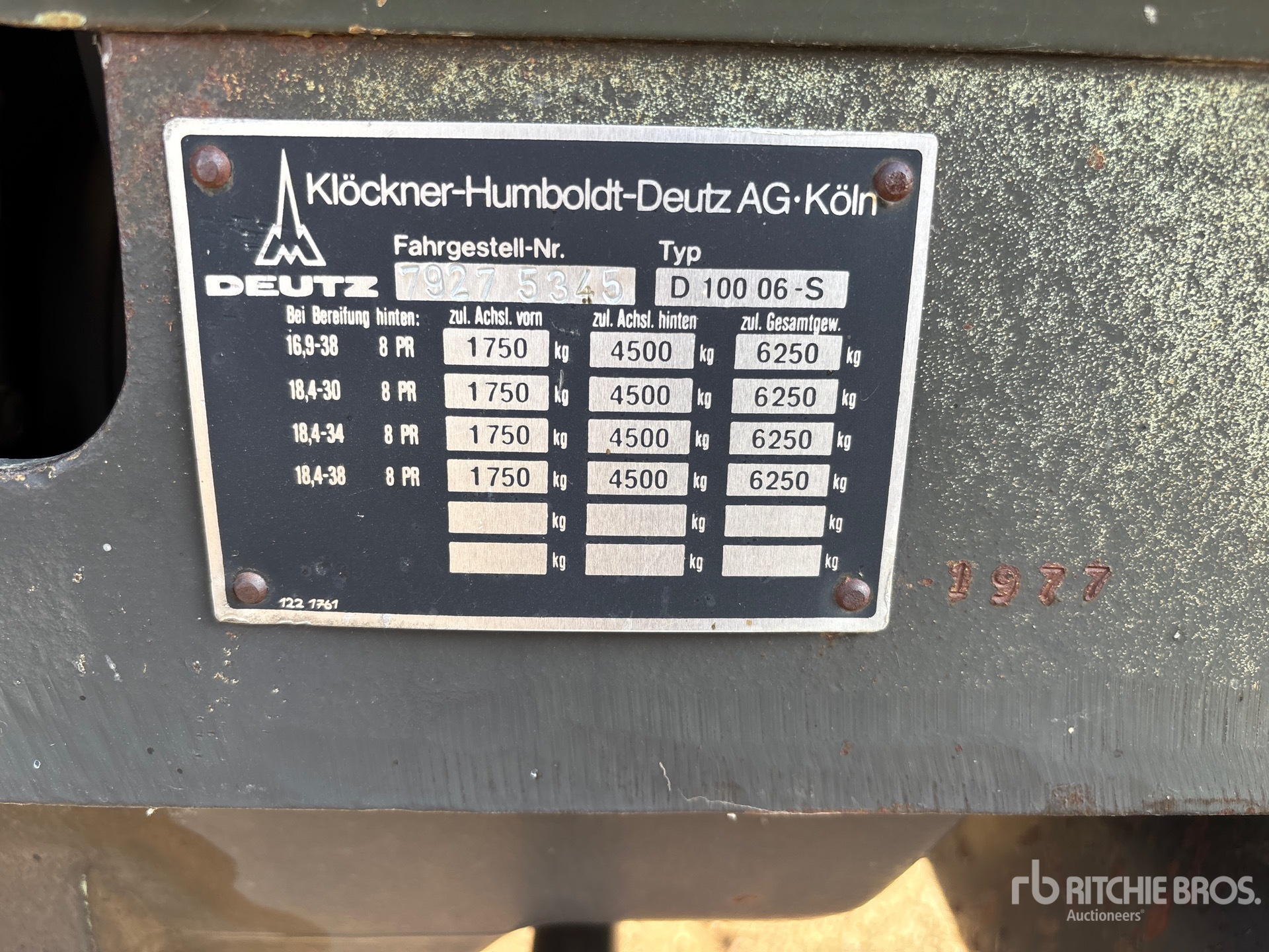 1977 Deutz D100-06AS