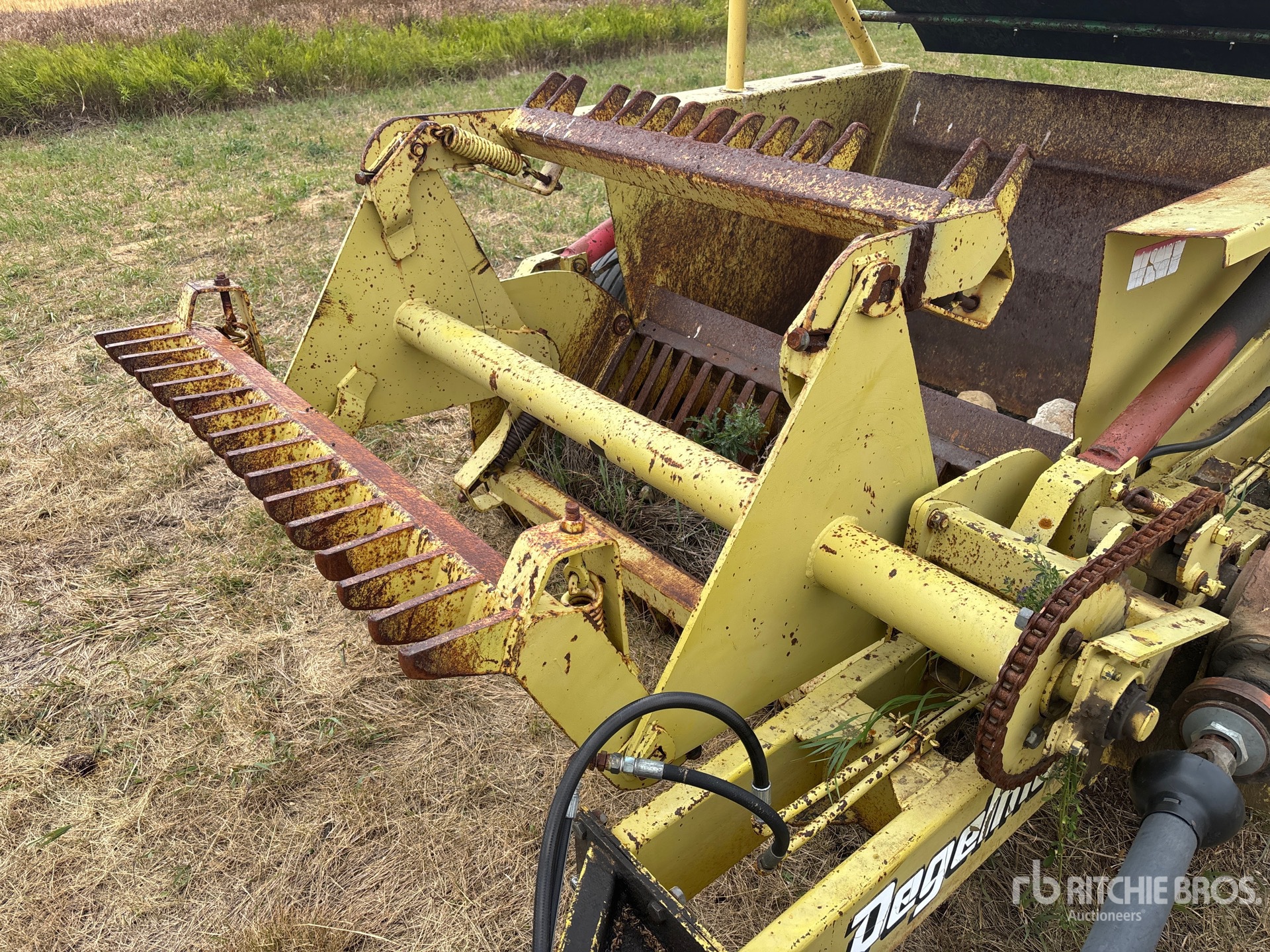 1979 Degelman R570S