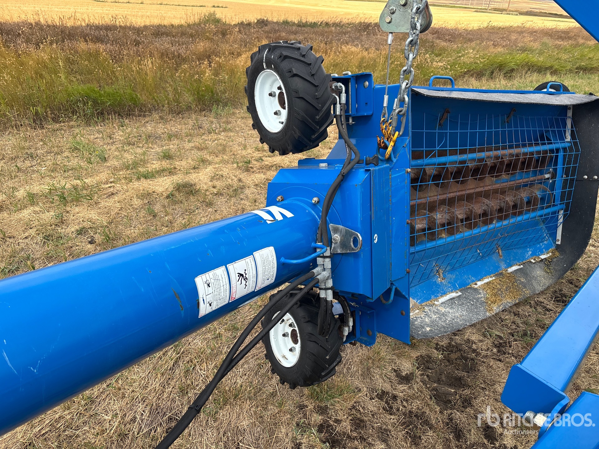 2015 Brandt 1070
