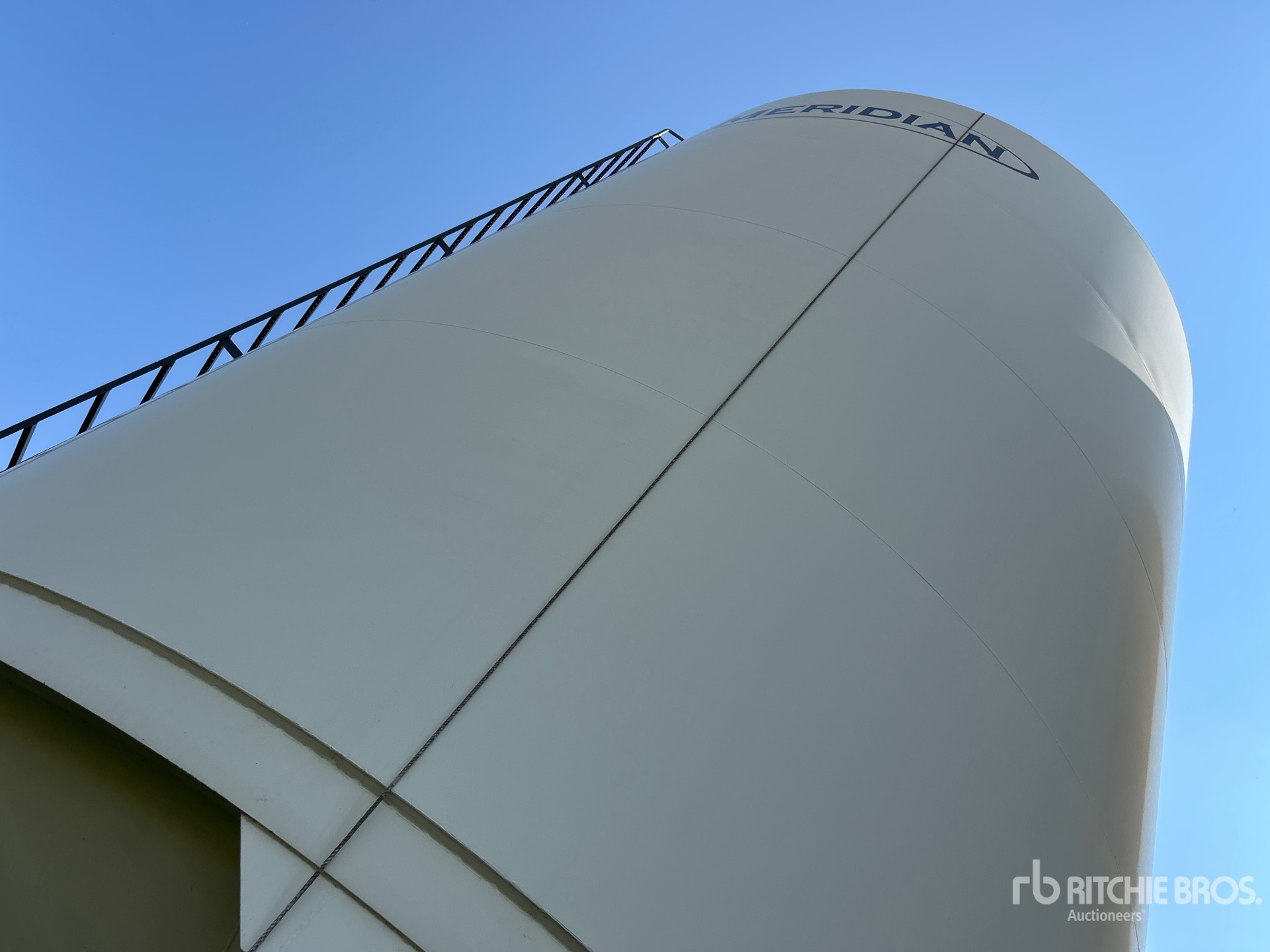 Meridian 4 RING FERTILIZER HOPPER