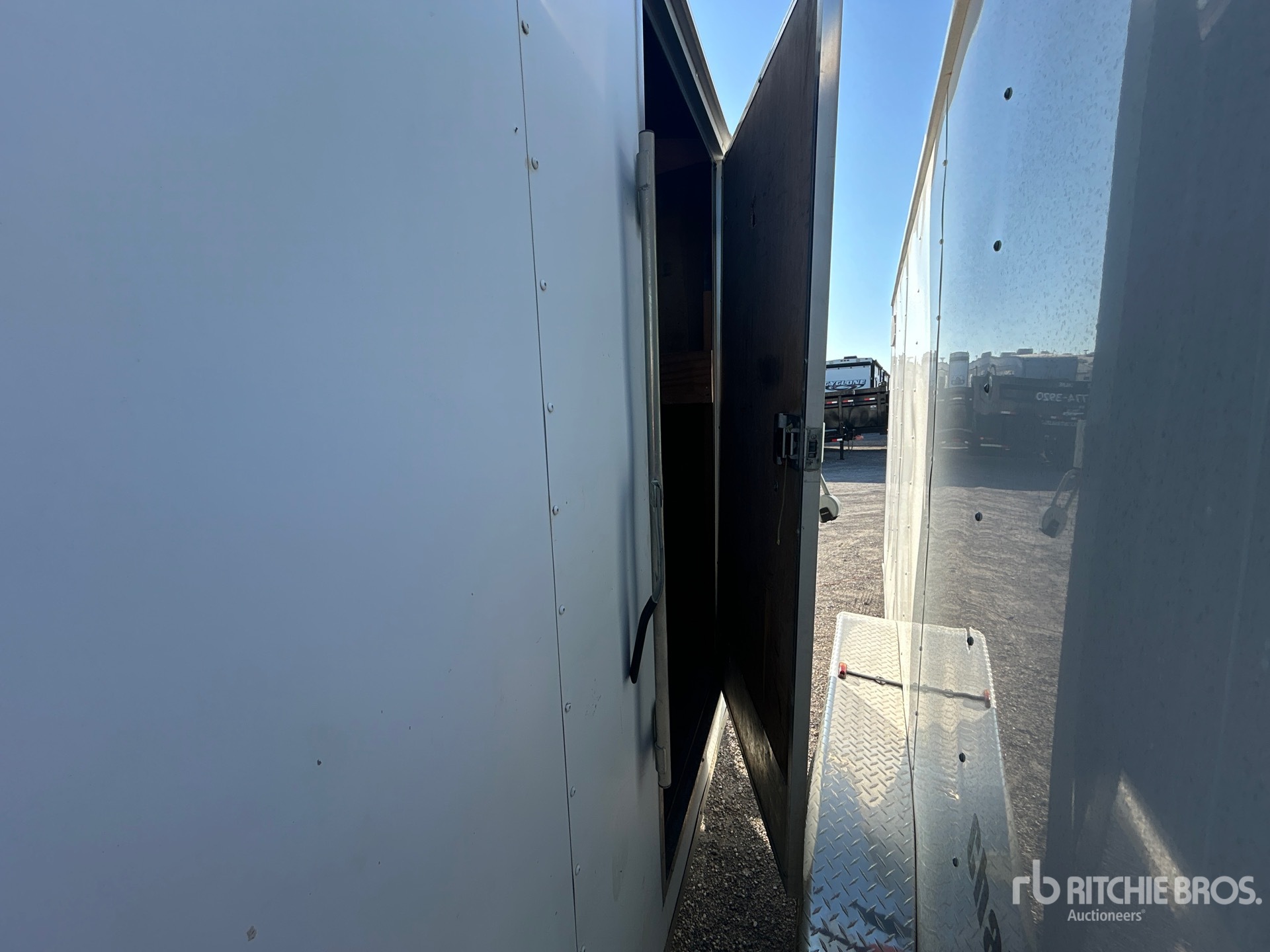 2018 Cargo Mate 16 ft T/A