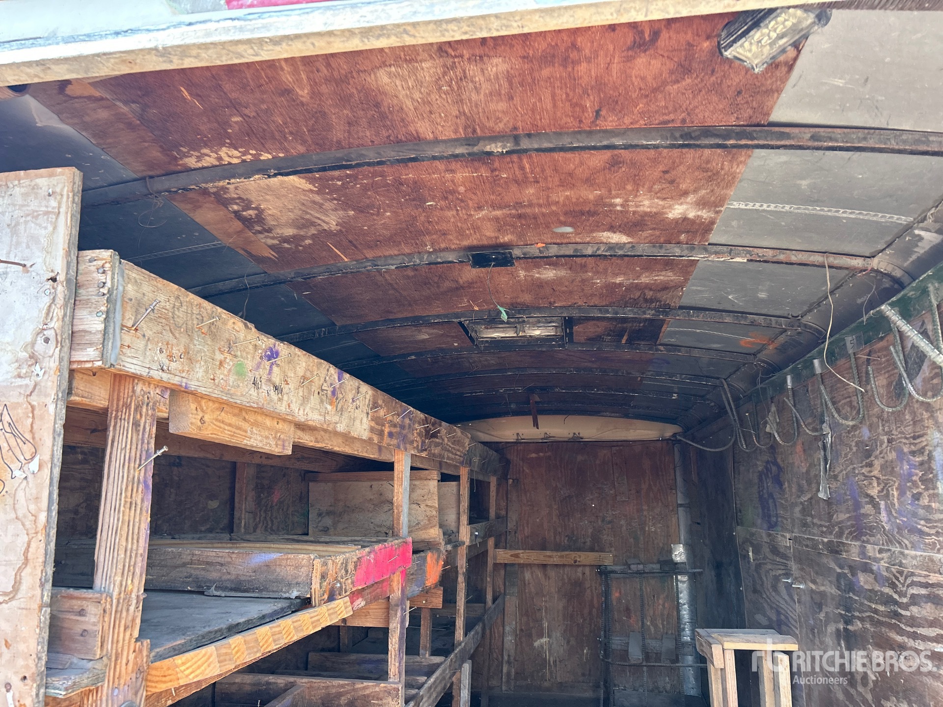 2004 Haulmark 16 FT T/A