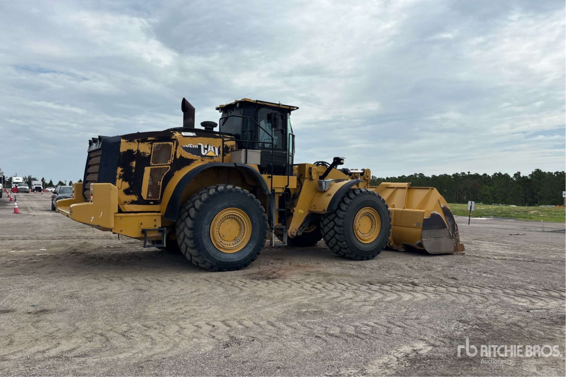 2017 Caterpillar 982M