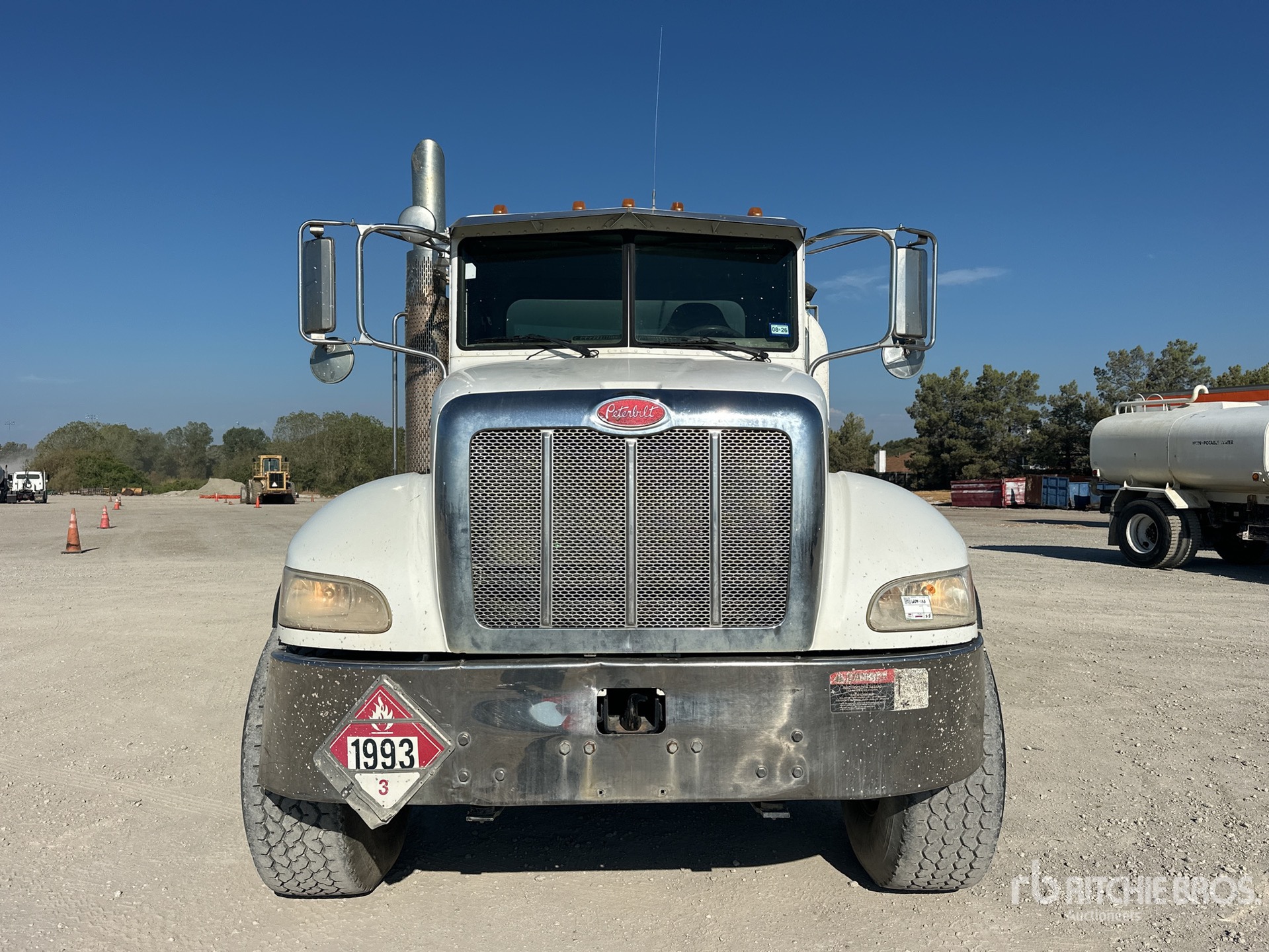 2008 Peterbilt 340