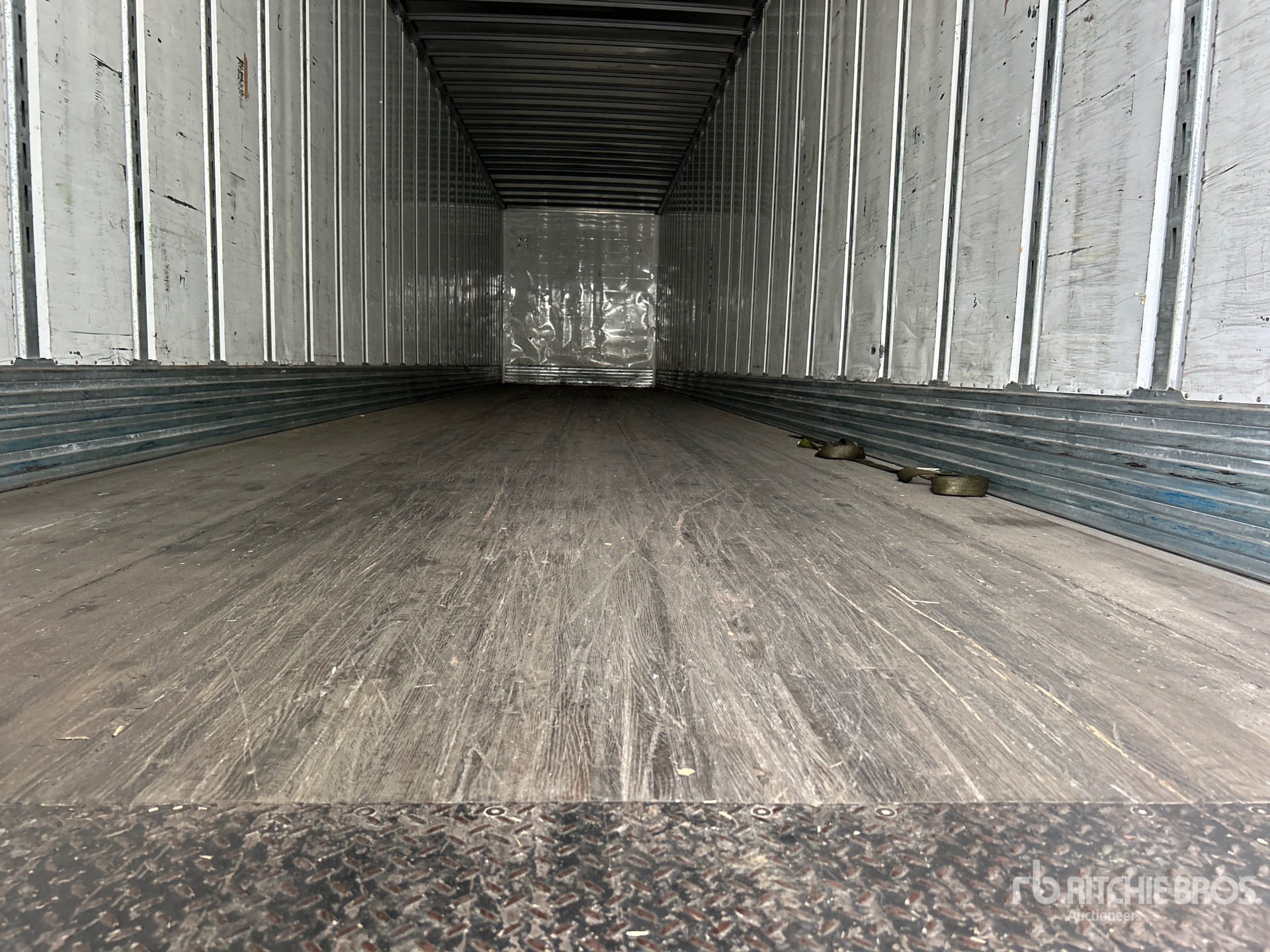 2020 Utility 53 ft x 102 in T/A