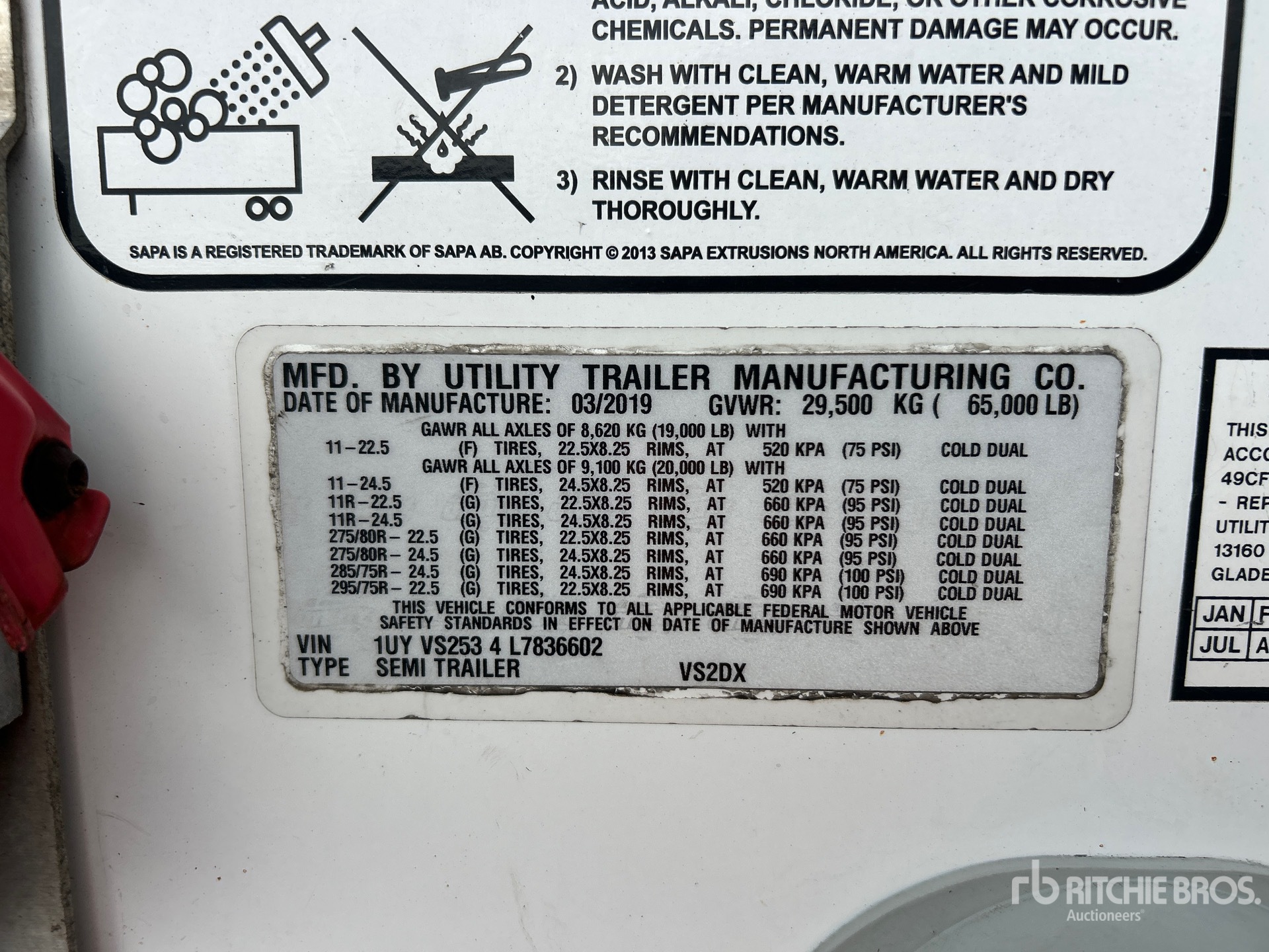 2020 Utility 53 ft x 102 in T/A