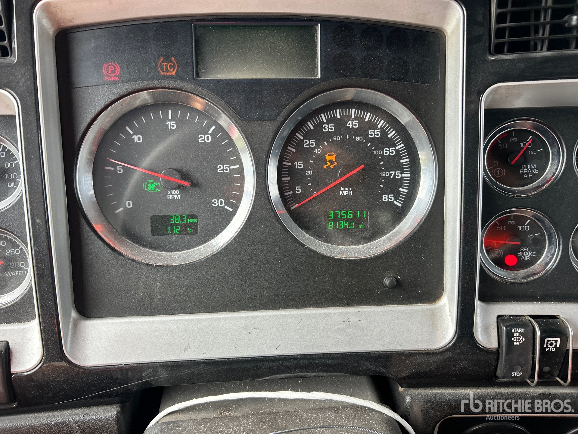 2021 Kenworth W900