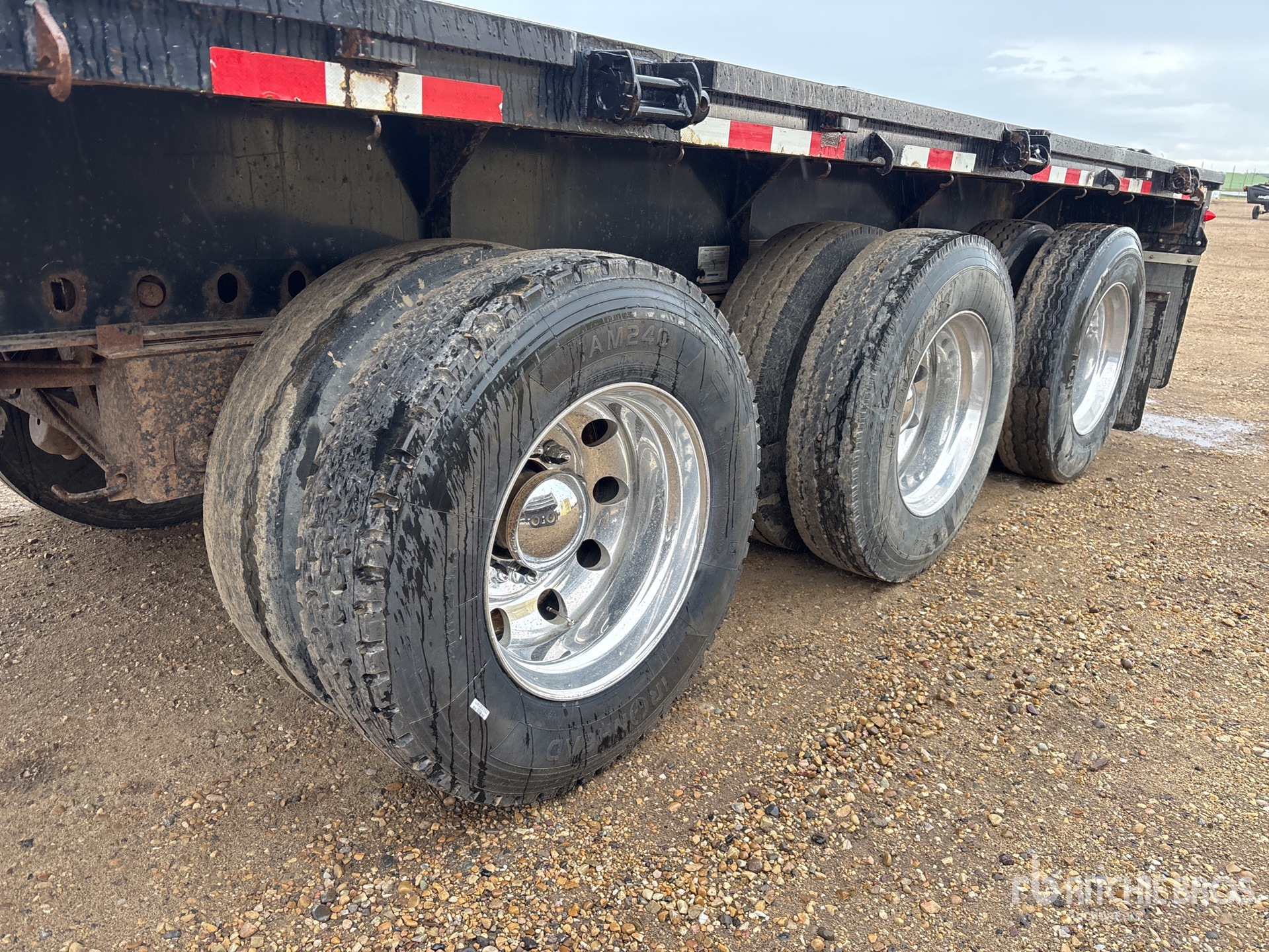 2008 Doepker 49 ft Tri/A