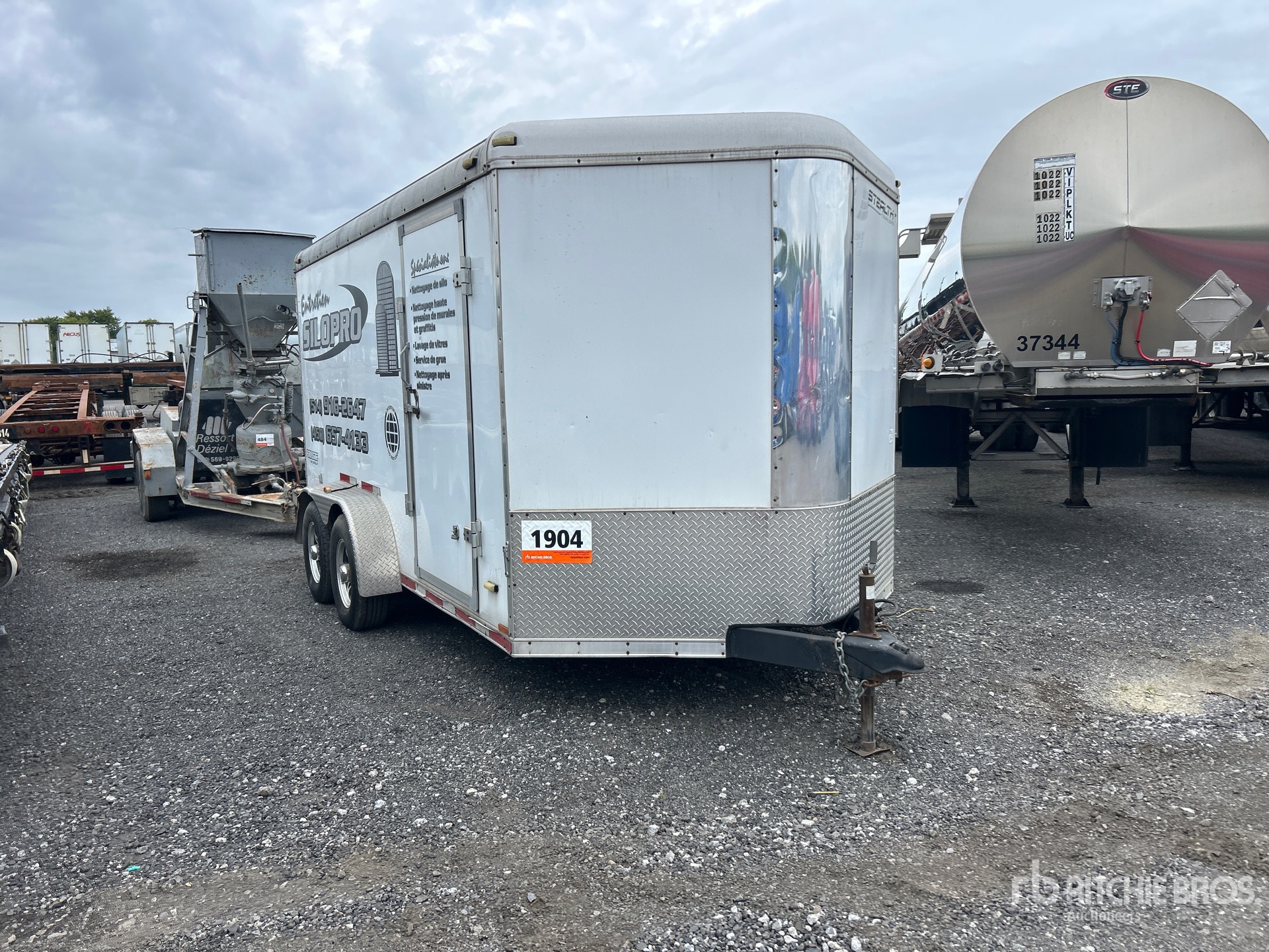 2010 Stealth 14 FT T/A