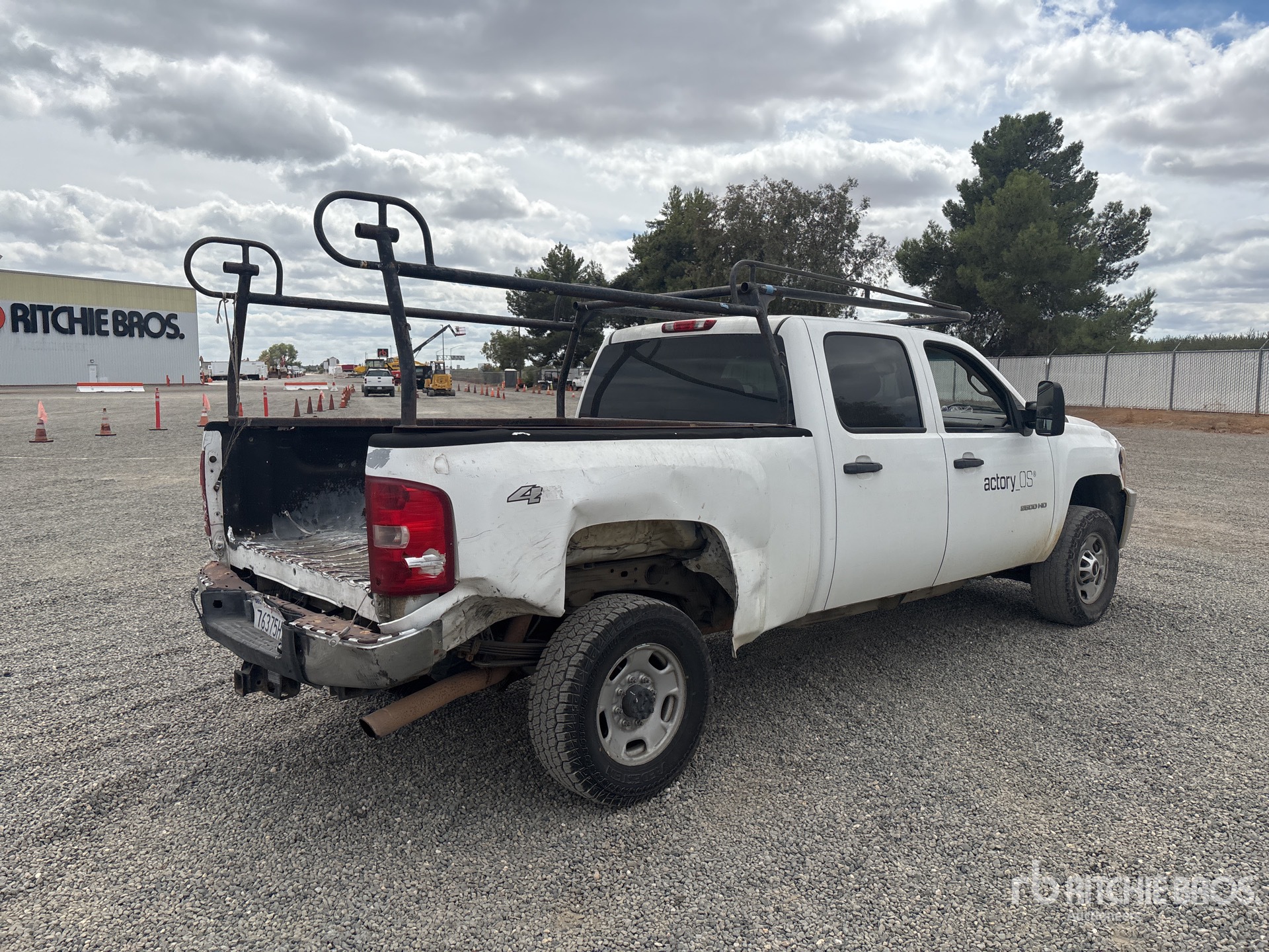 2013 Chevrolet SILVERADO 2500H