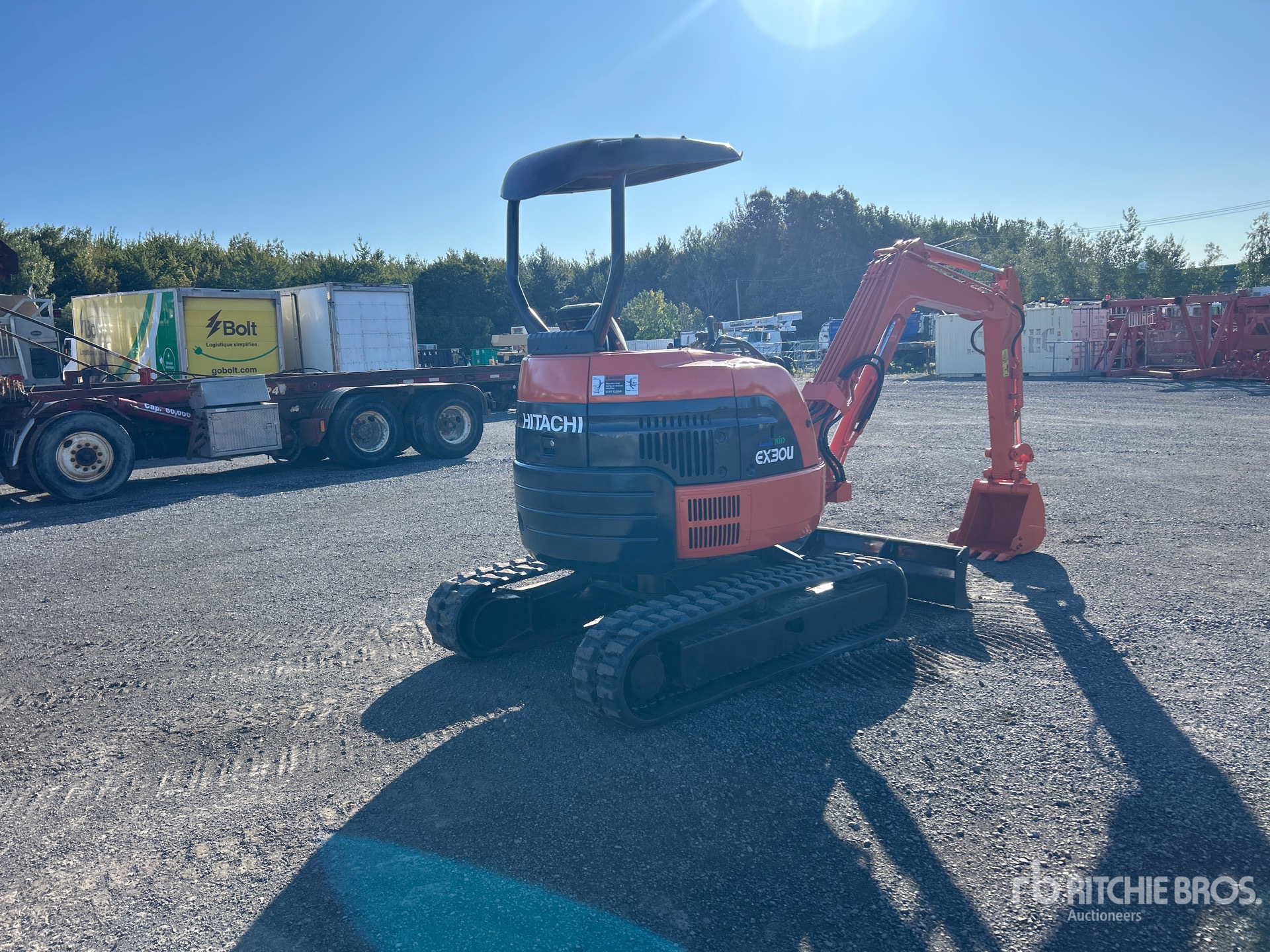 2000 Hitachi EX30U
