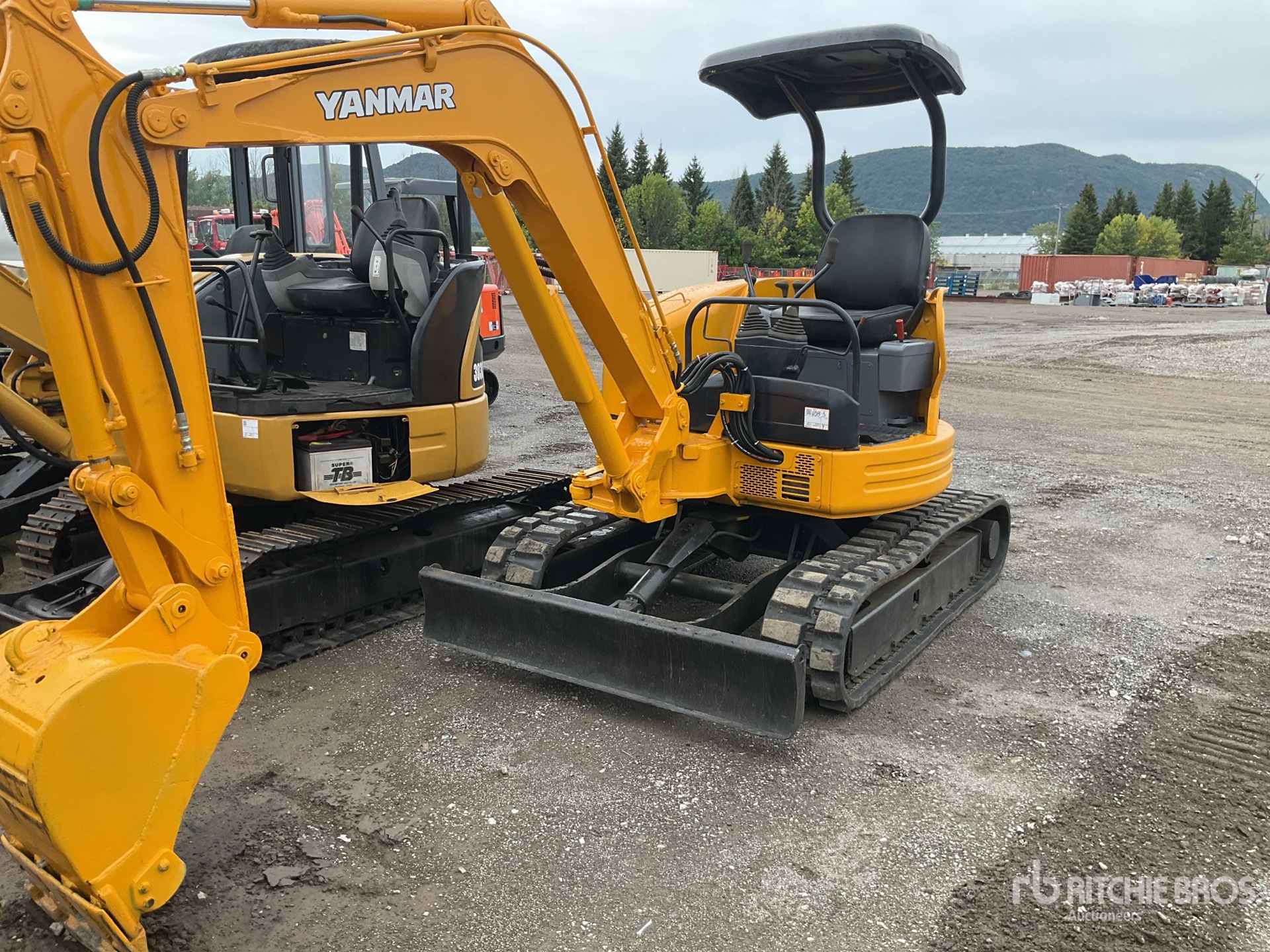 1997 Yanmar VIO30-1