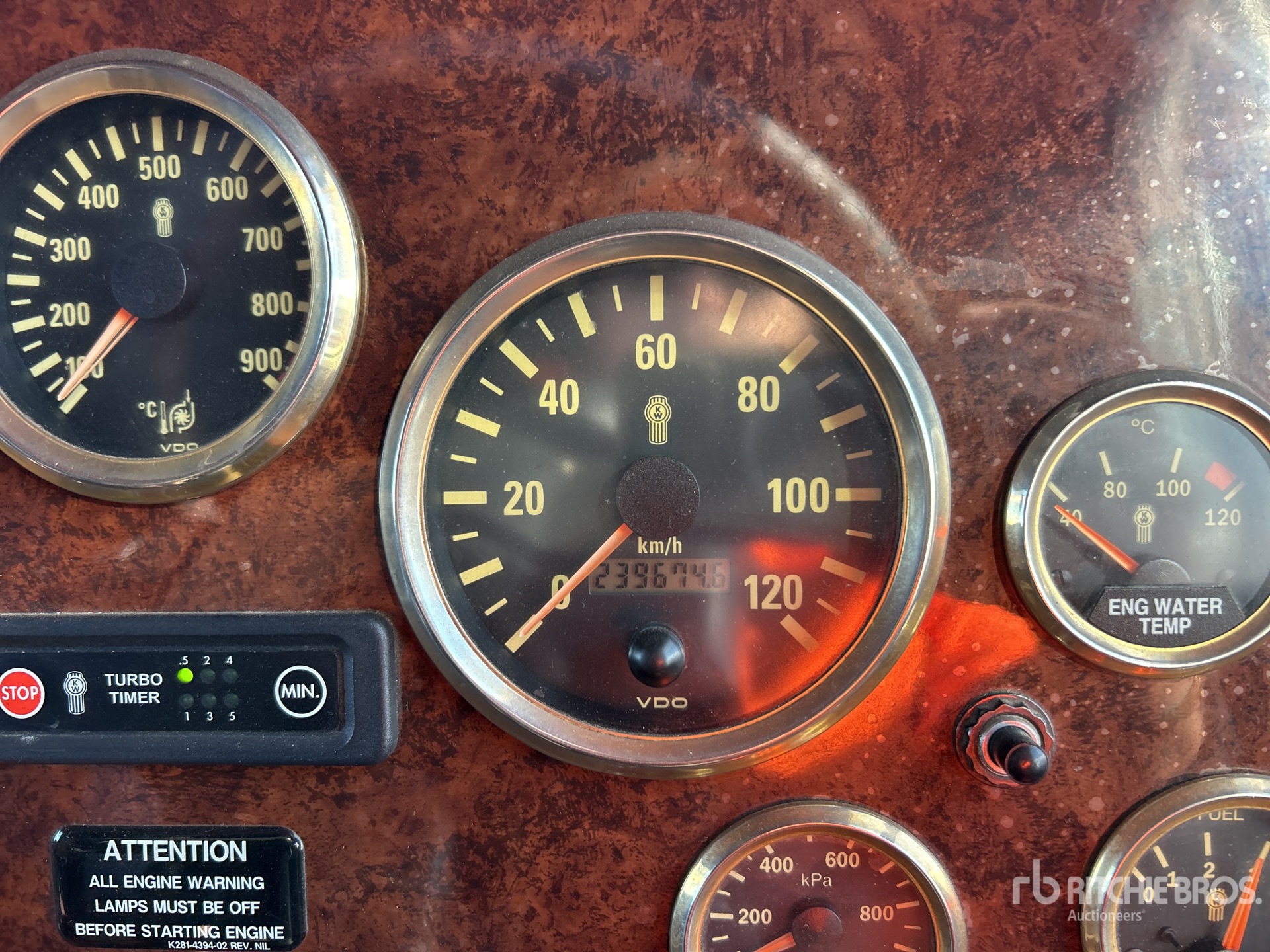 2012 Kenworth T609