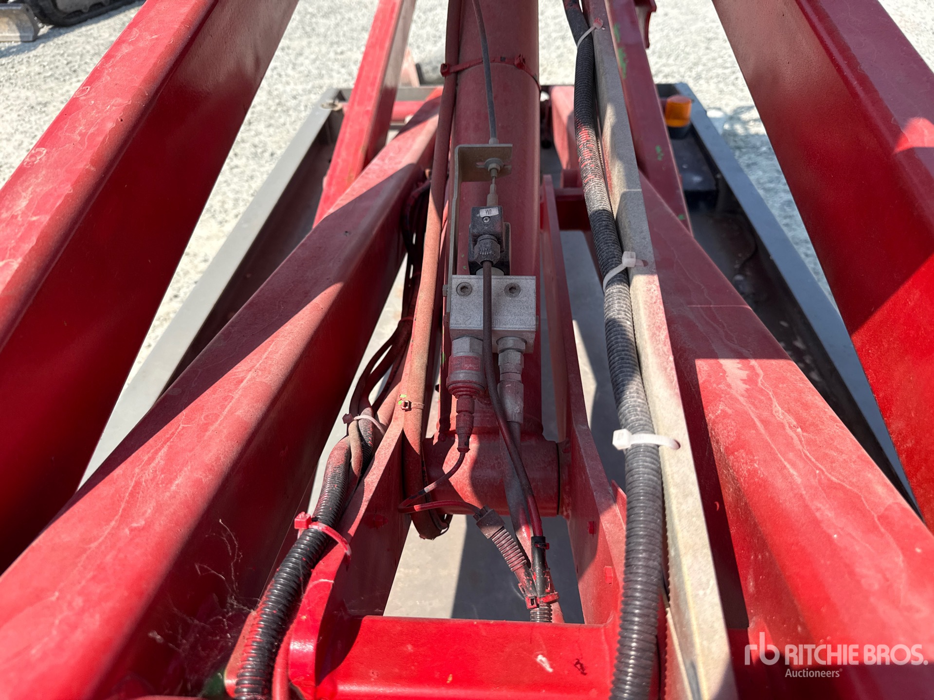 2012 Haulotte COMPACT 10