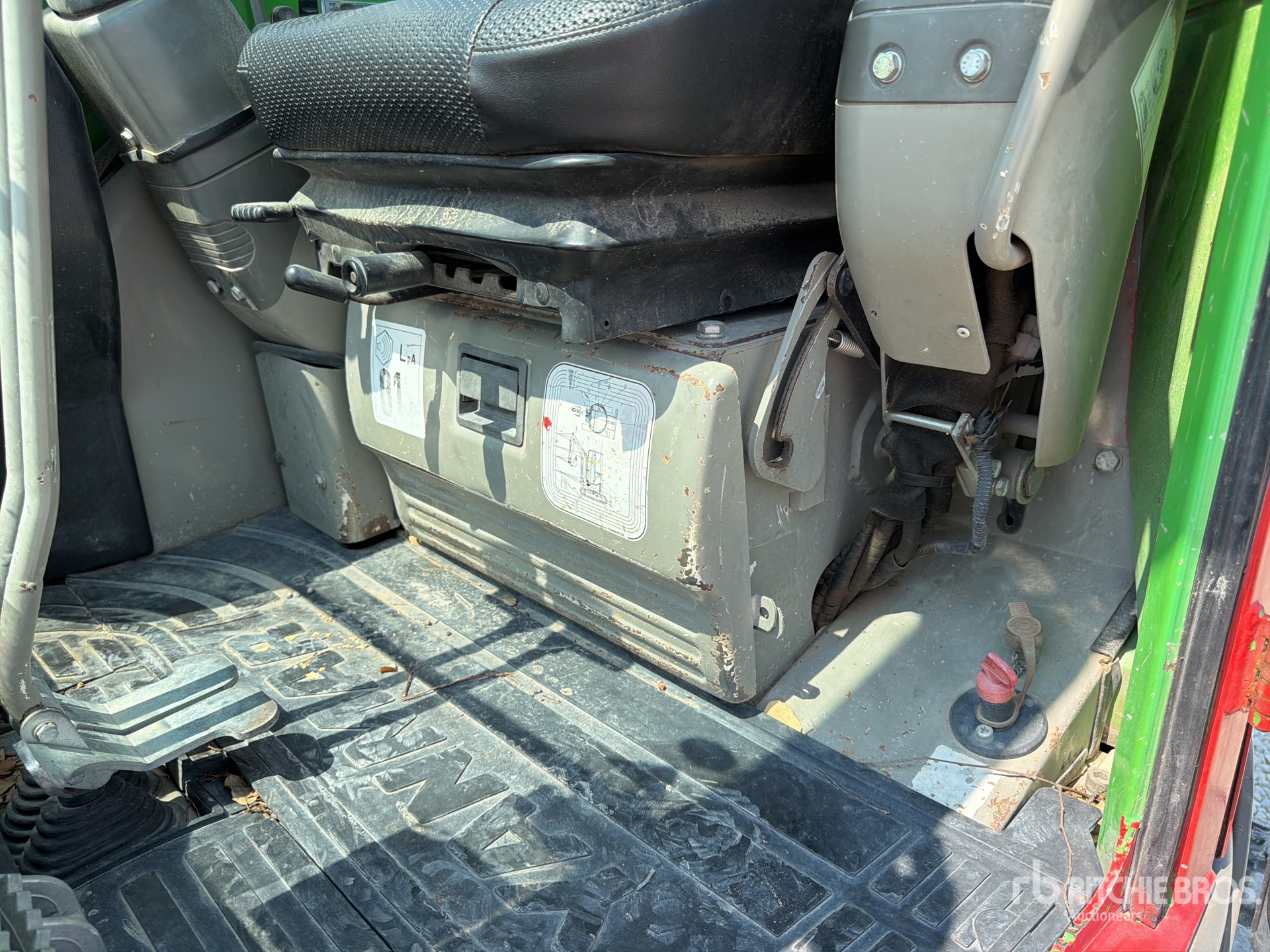 Yanmar VIO25