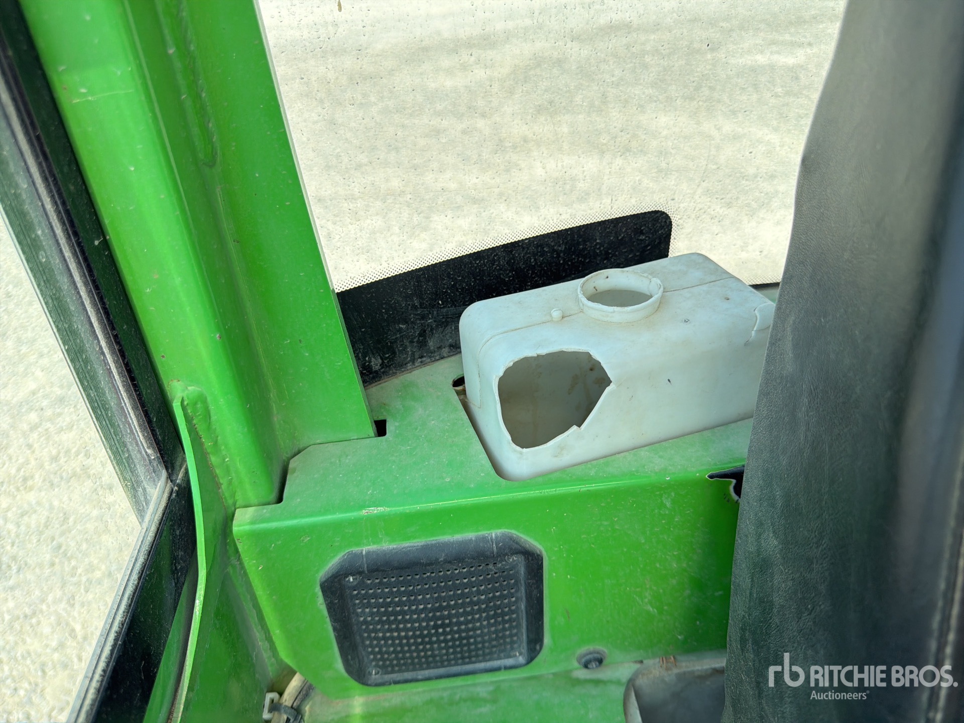 Yanmar VIO25