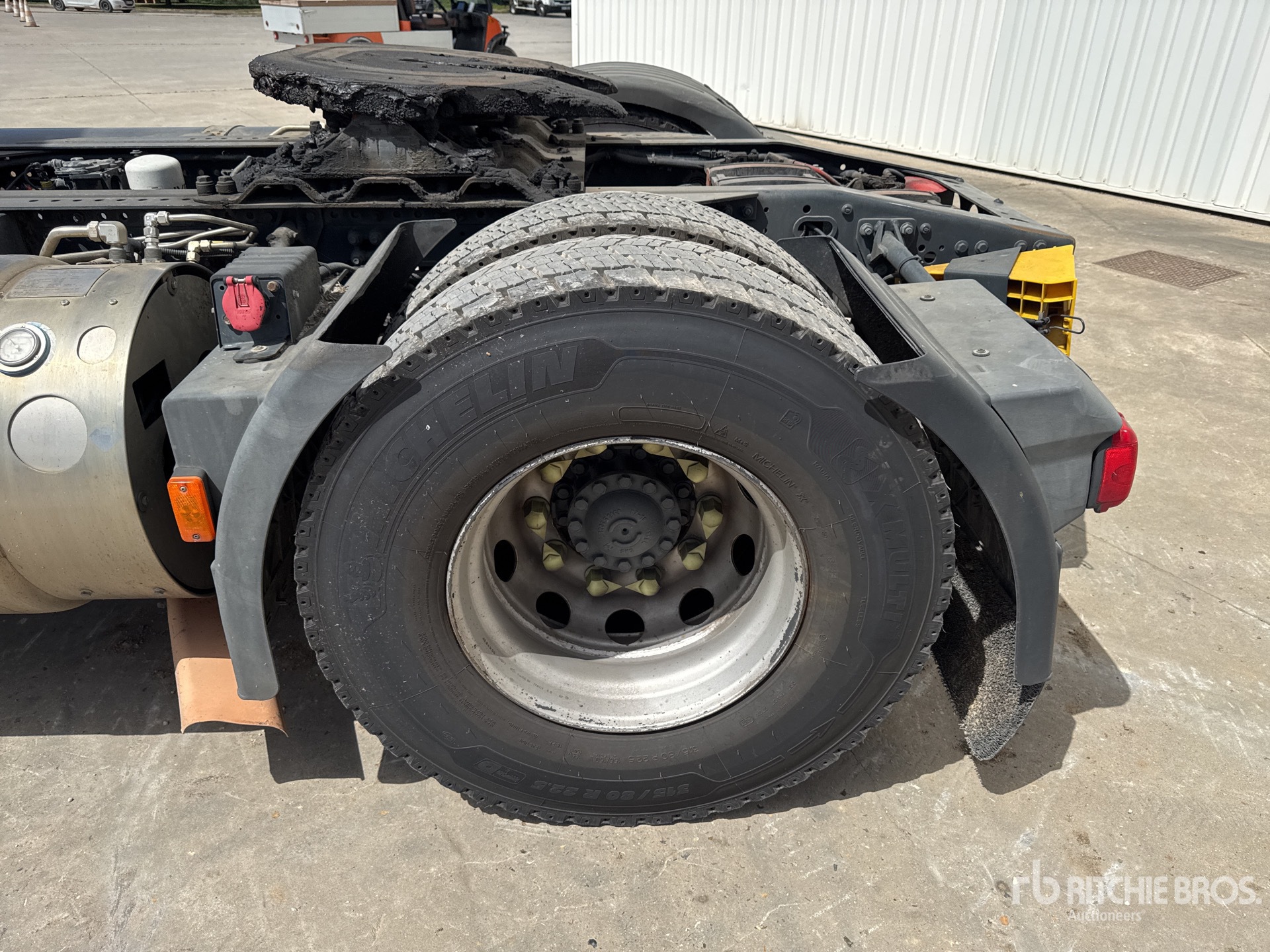 2019 Iveco STRALIS AS440S4