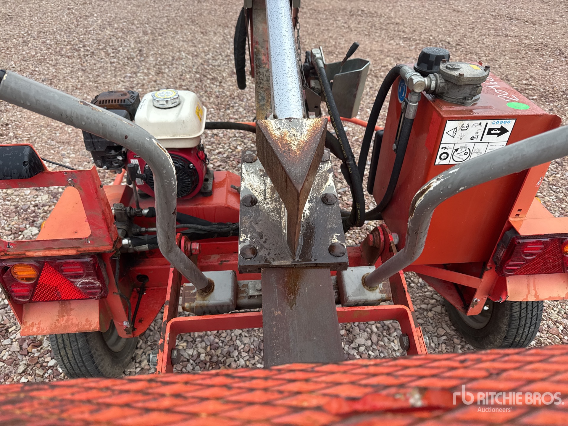 2015 Rabaud 70027D