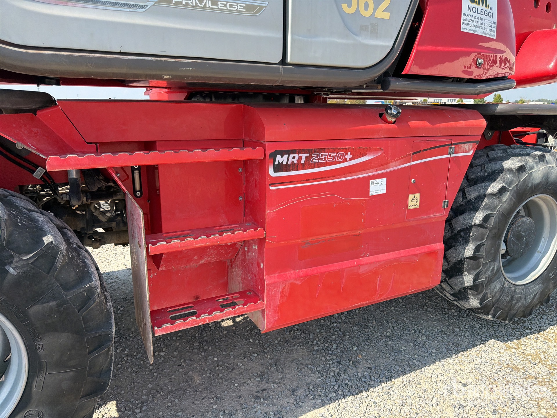 2017 Manitou MRT2550 PRIVILE