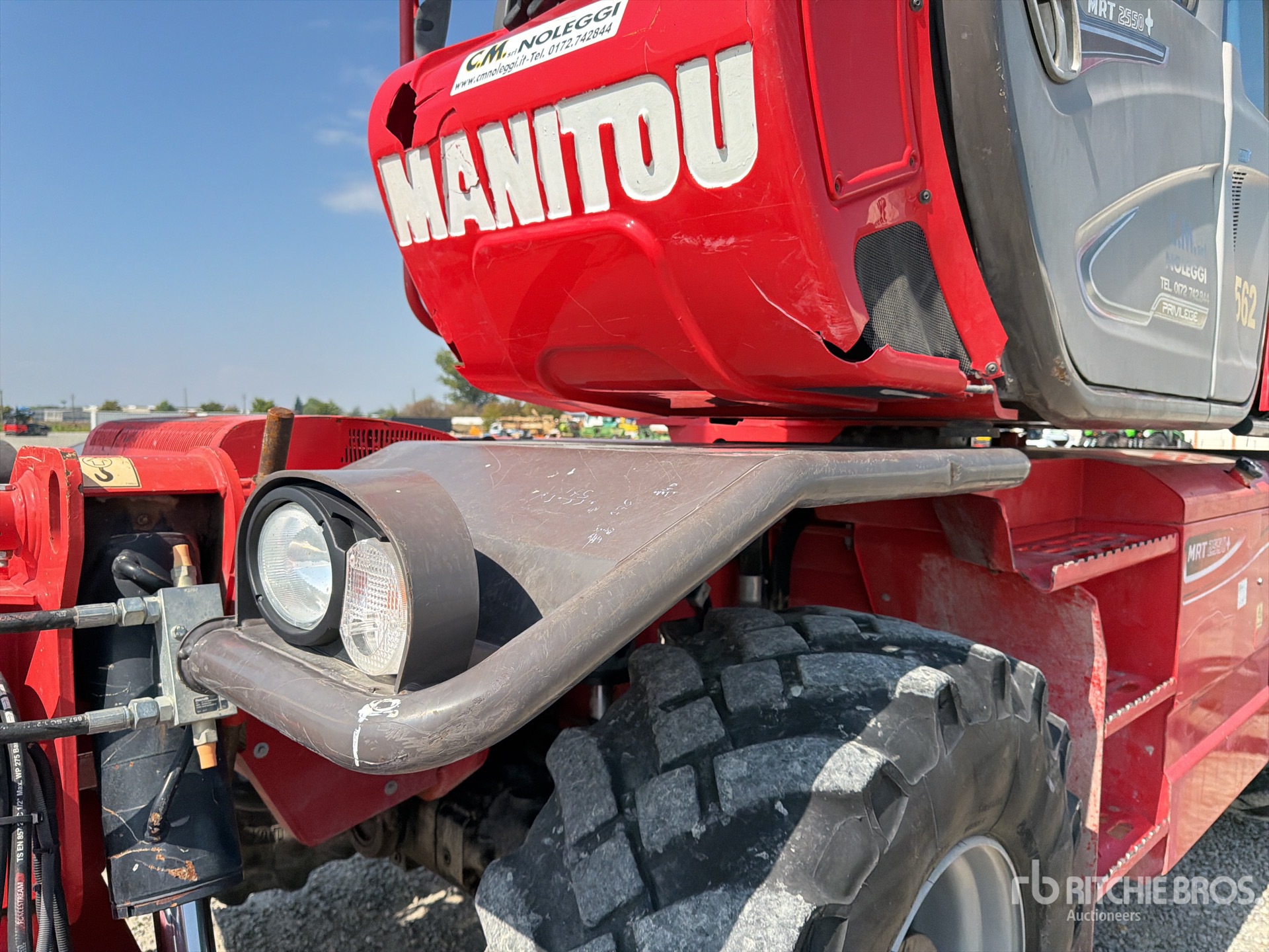 2017 Manitou MRT2550 PRIVILE