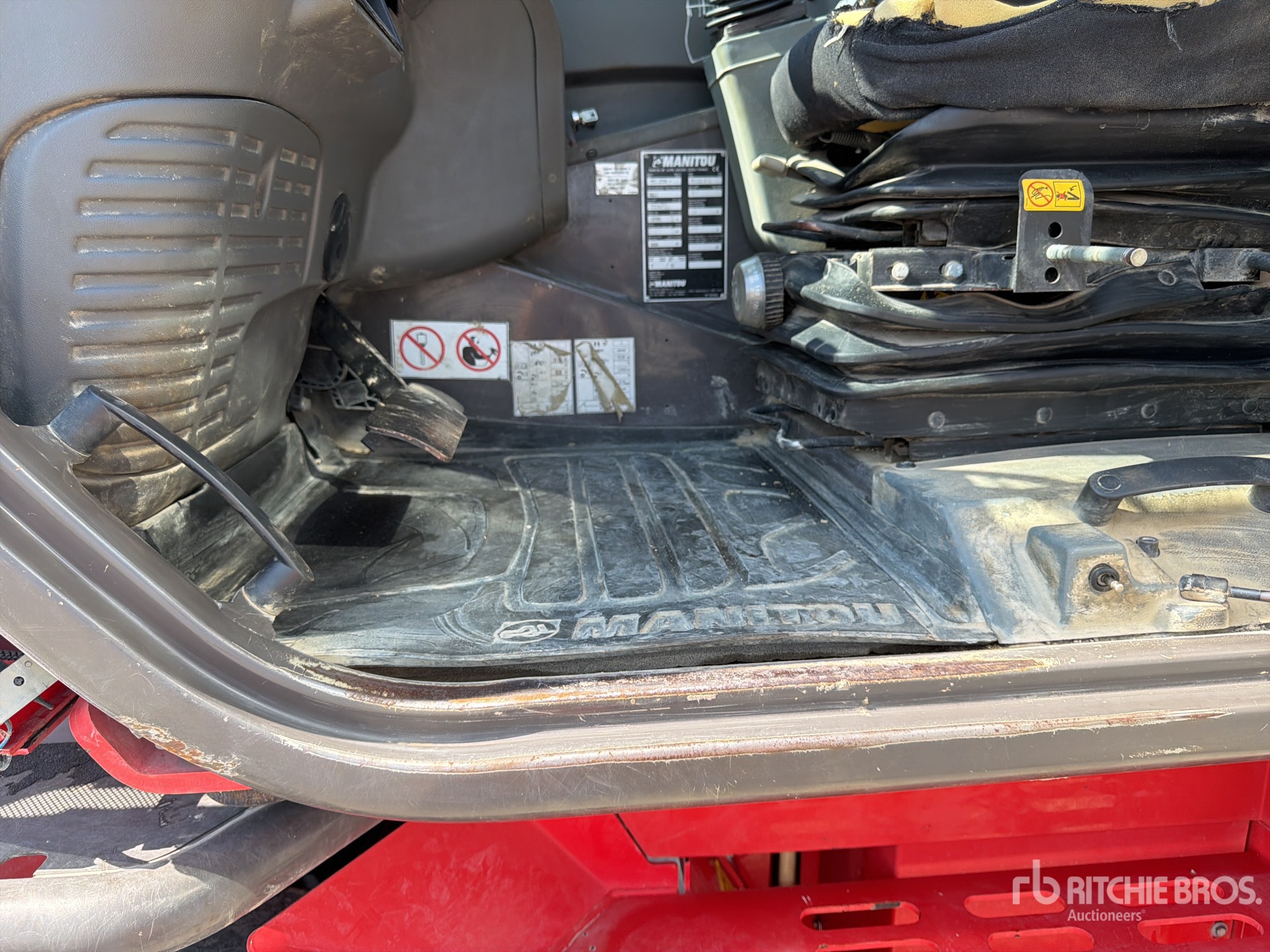 2017 Manitou MRT2550 PRIVILE
