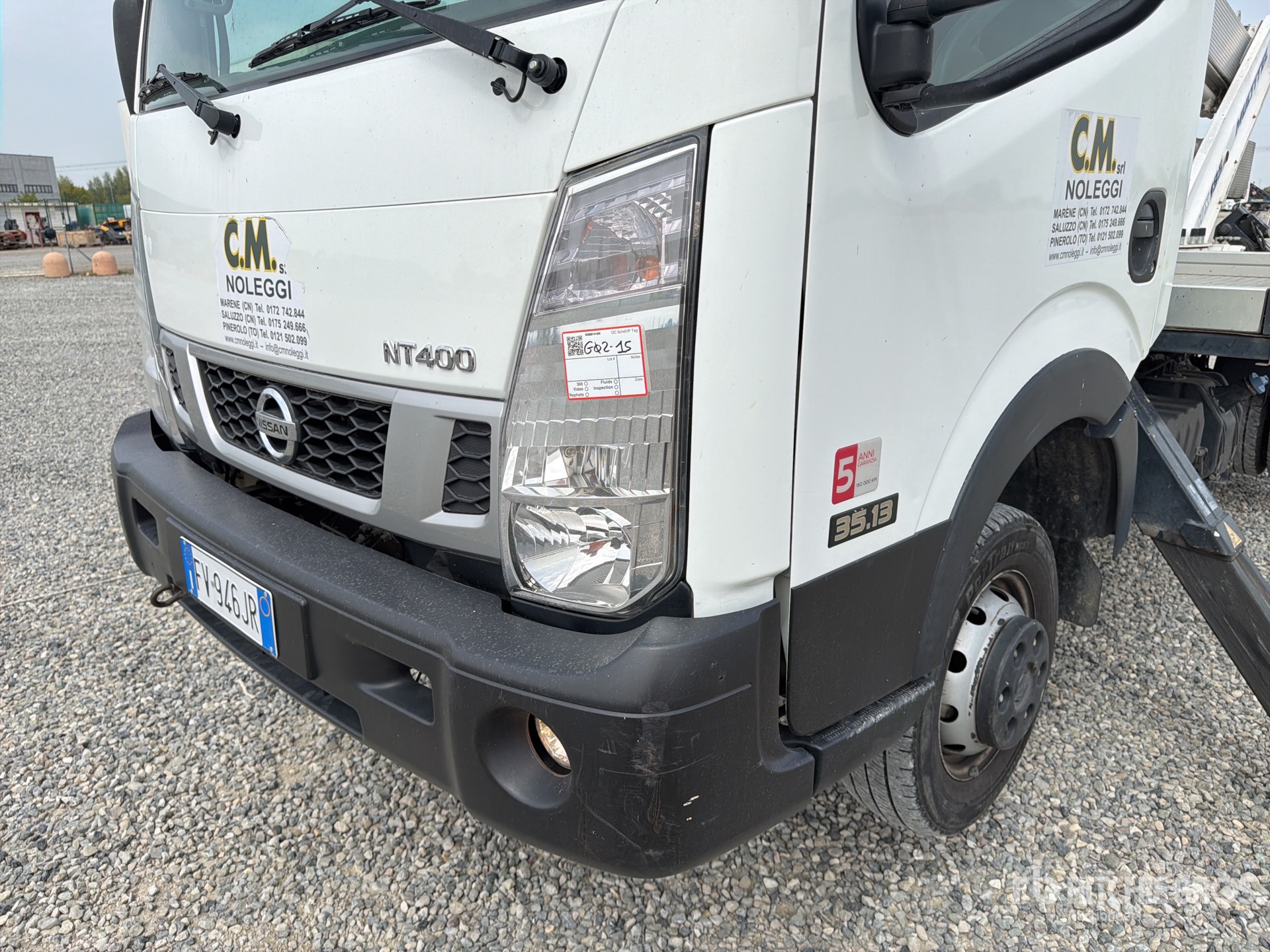 2019 Nissan NT400