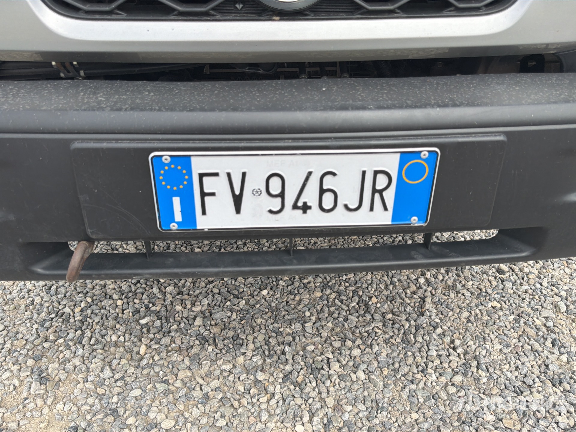 2019 Nissan NT400