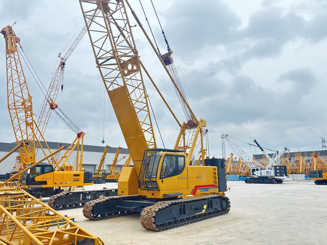 2022 XCMG XGH350 55 t Lattice-Boom Crawler Crane (Unused) 2022 XCMG XGH350 55 t Lattice-Boom Crawler Crane (Unused)