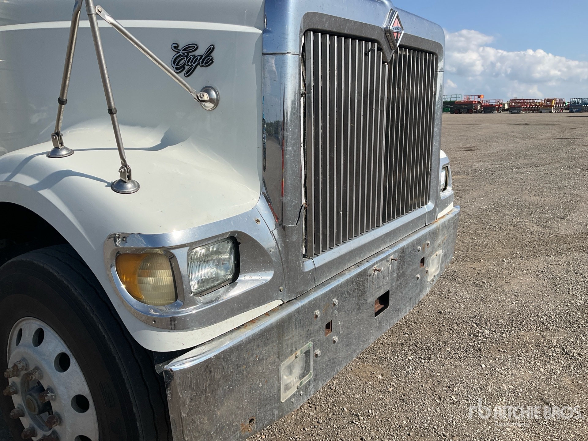 2007 International 9900I SFA