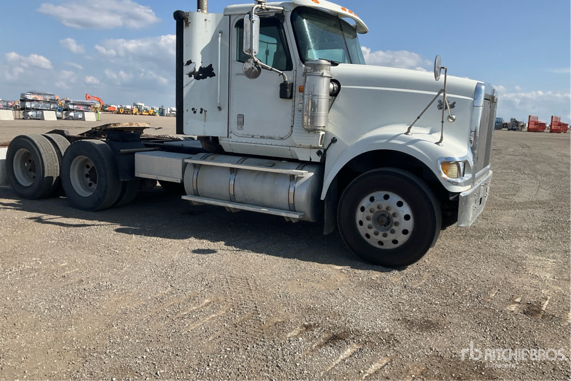 2007 International 9900I SFA