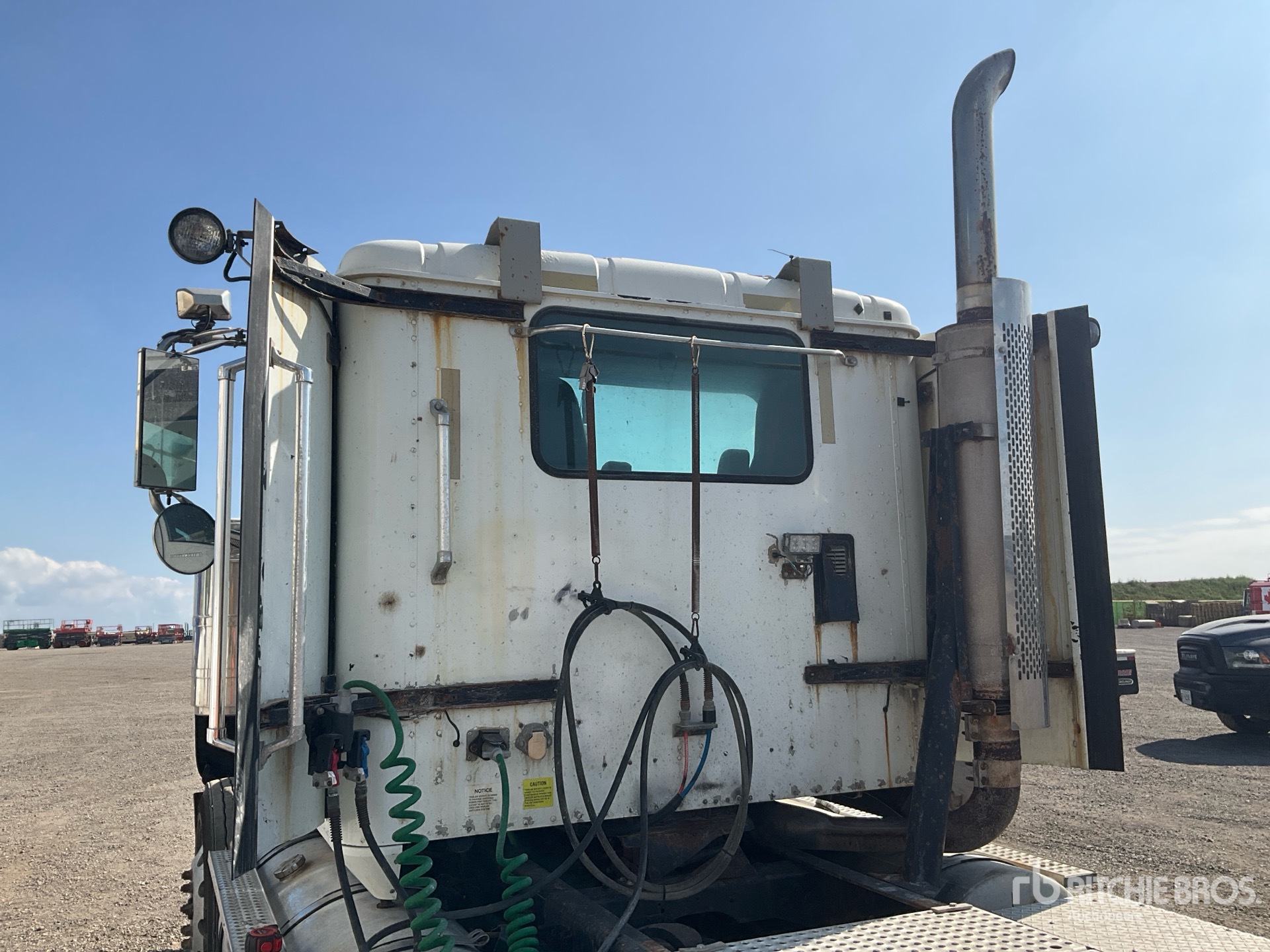 2007 International 9900I SFA