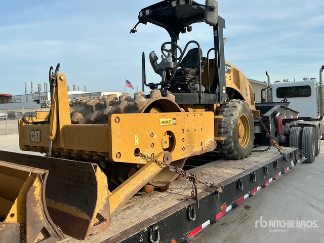 2017 Cat Cp44b Padfoot Drum Compactor