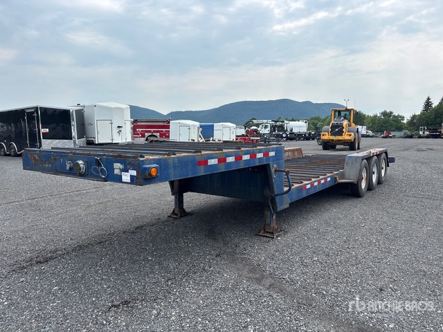 2010 Kerr n20F0 Step Deck Trailer