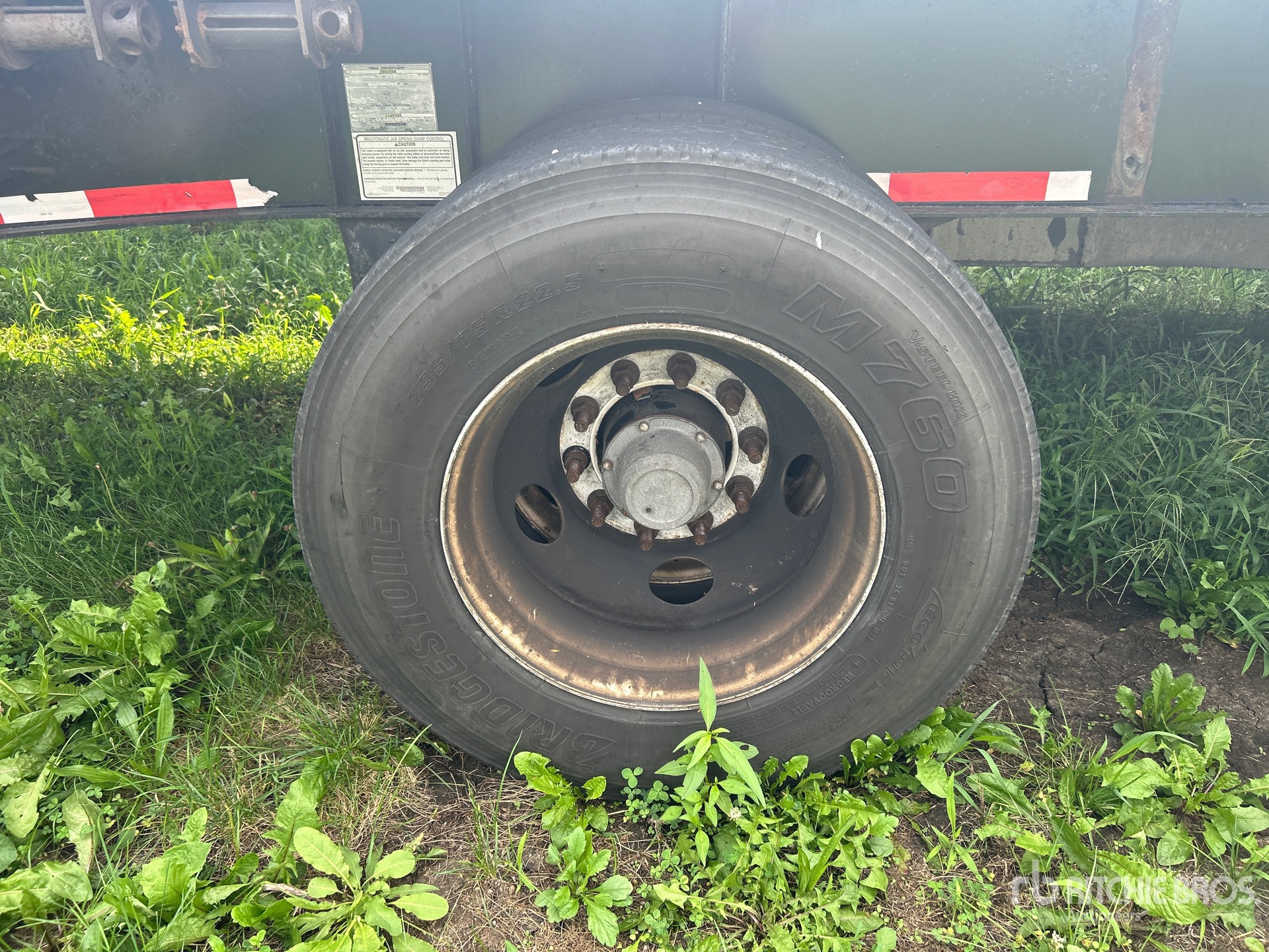 2015 Transcraft 48X102