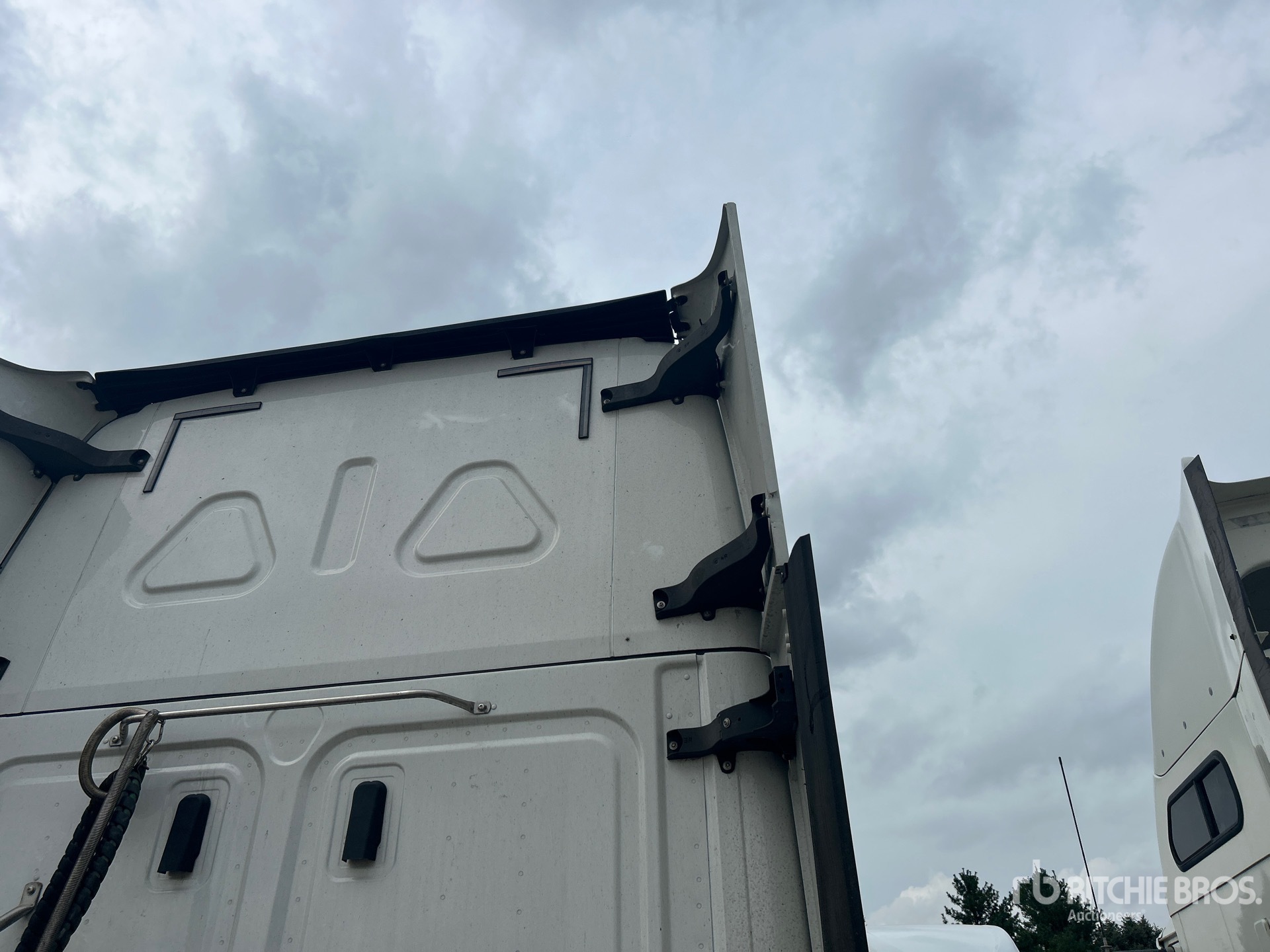2019 Freightliner 108SD