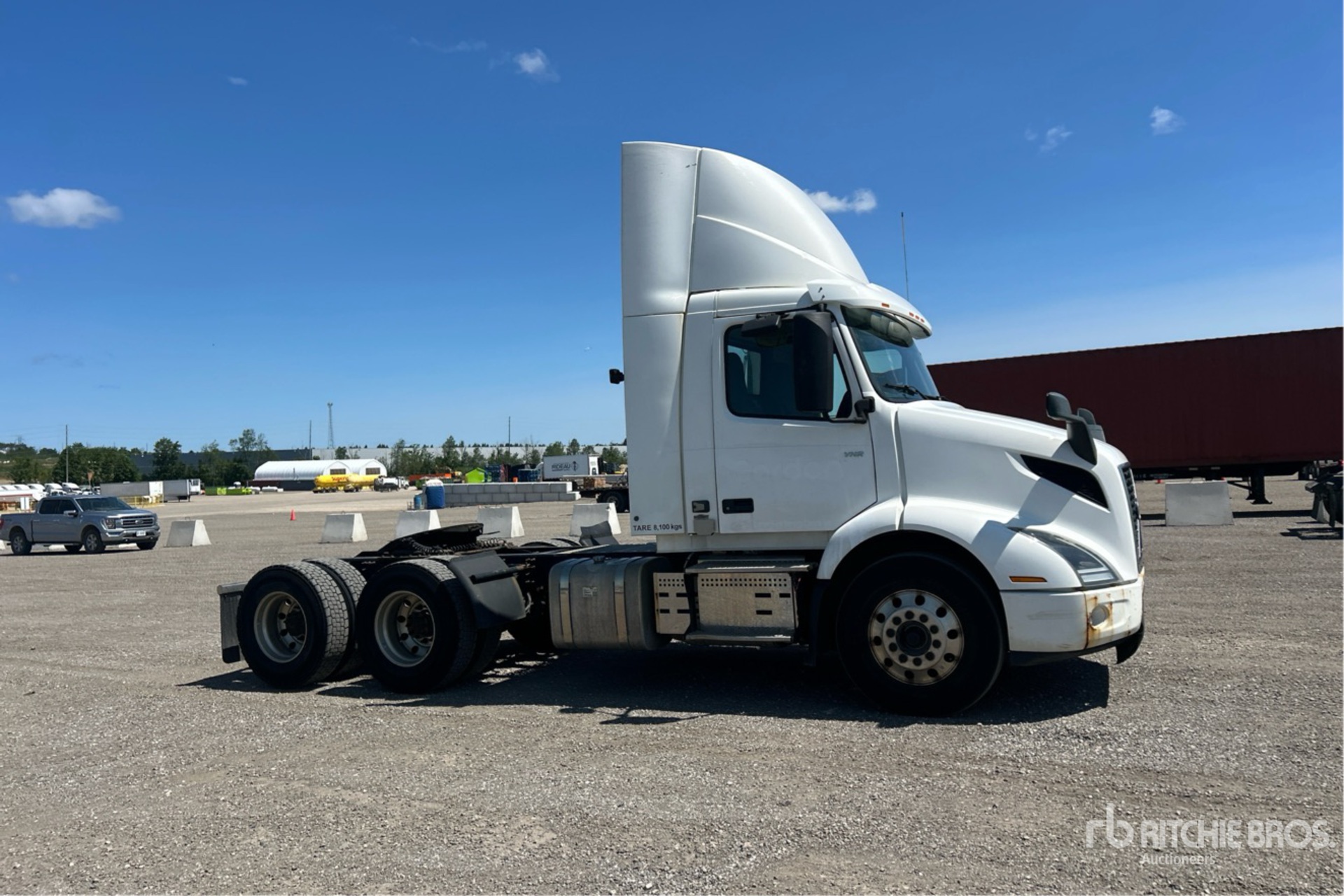 2020 Volvo VNR
