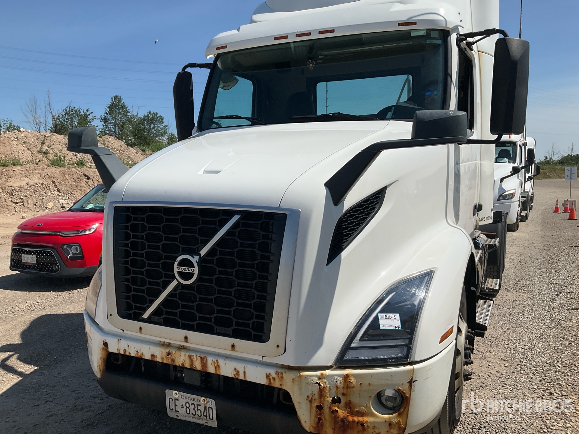 2020 Volvo VNR