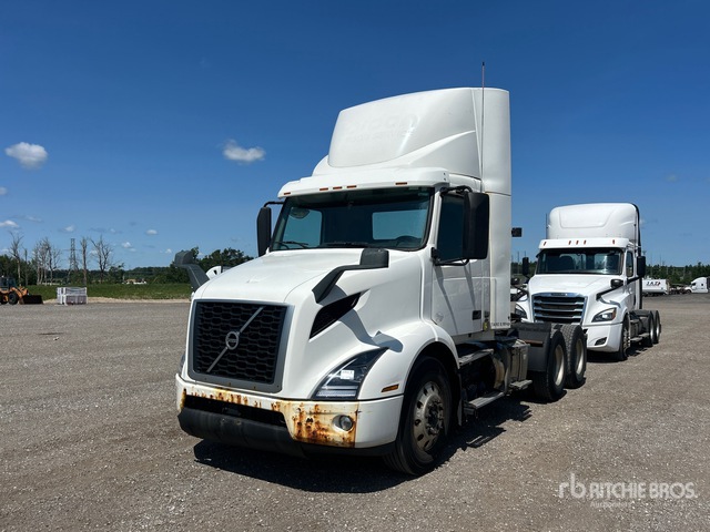 2020 Volvo Vnr 6x4 T/a Day Cab Truck Tractor