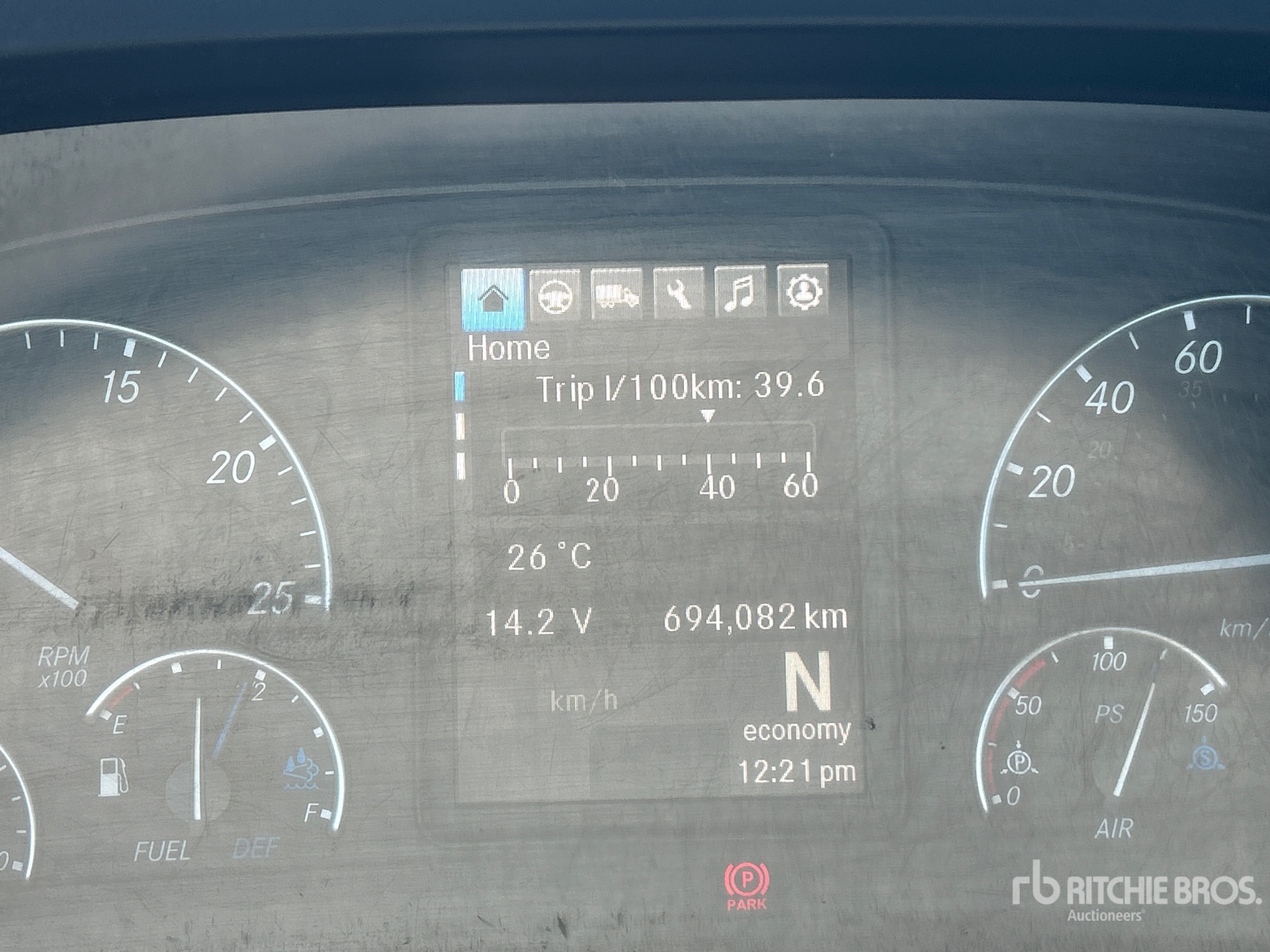 2020 Freightliner CASCADIA 126