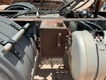 4 Underbody - Truck with Hydraulic Tank