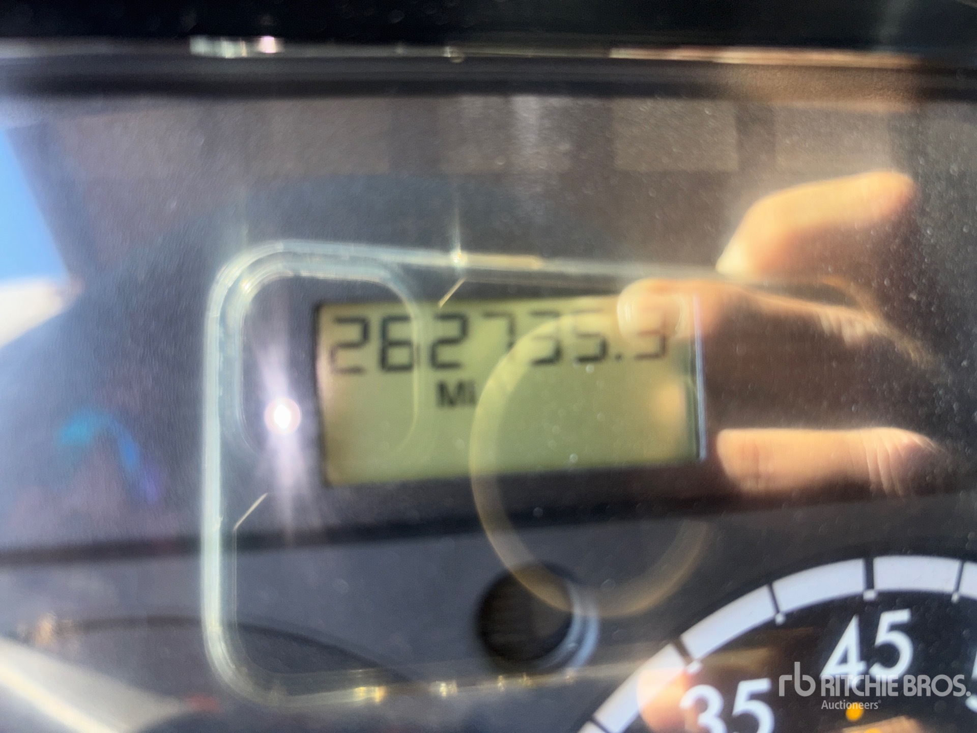 2005 Freightliner M2 106