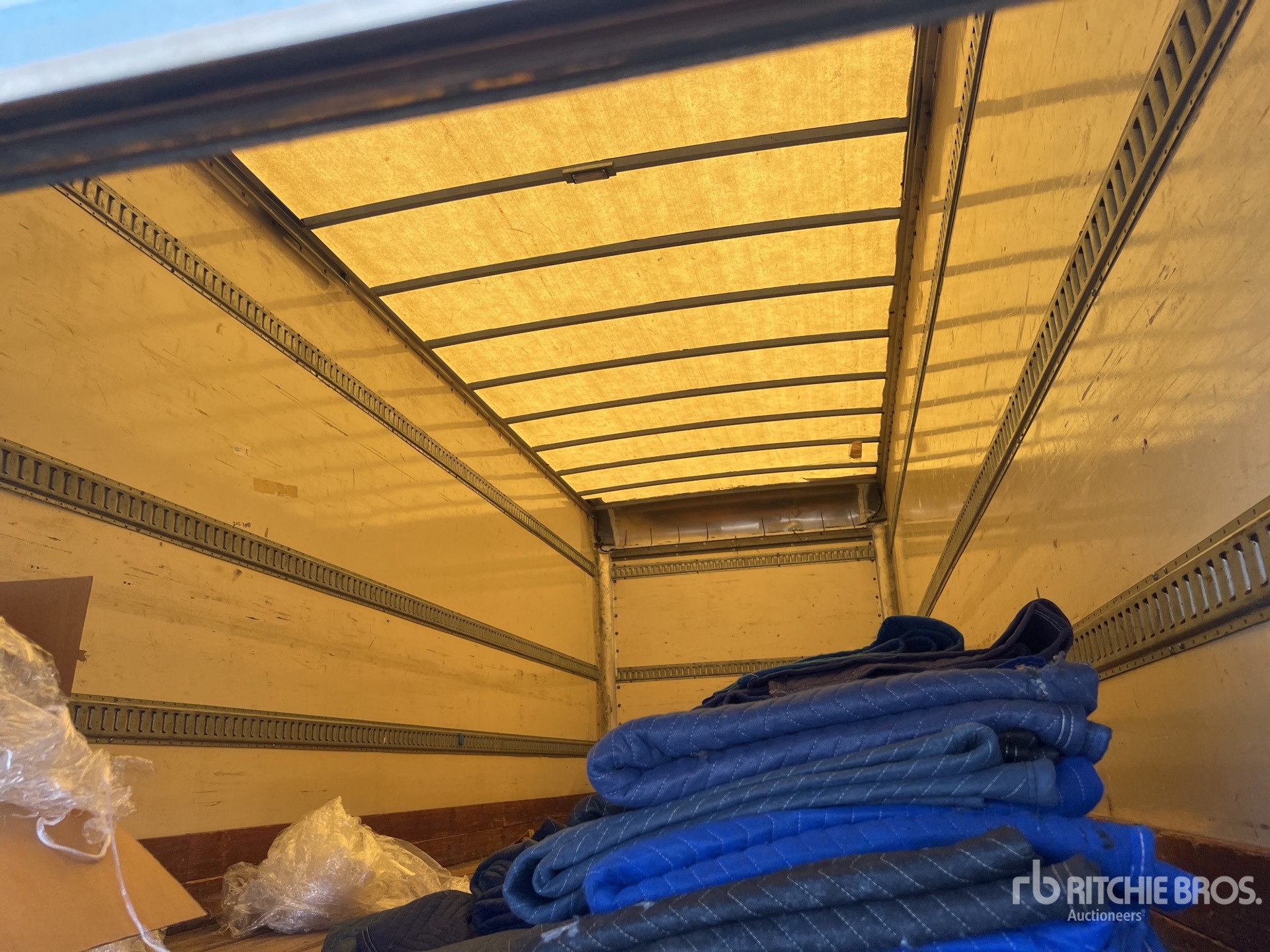 2016 Freightliner M2 106
