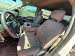 Cab with Seats/armrests
