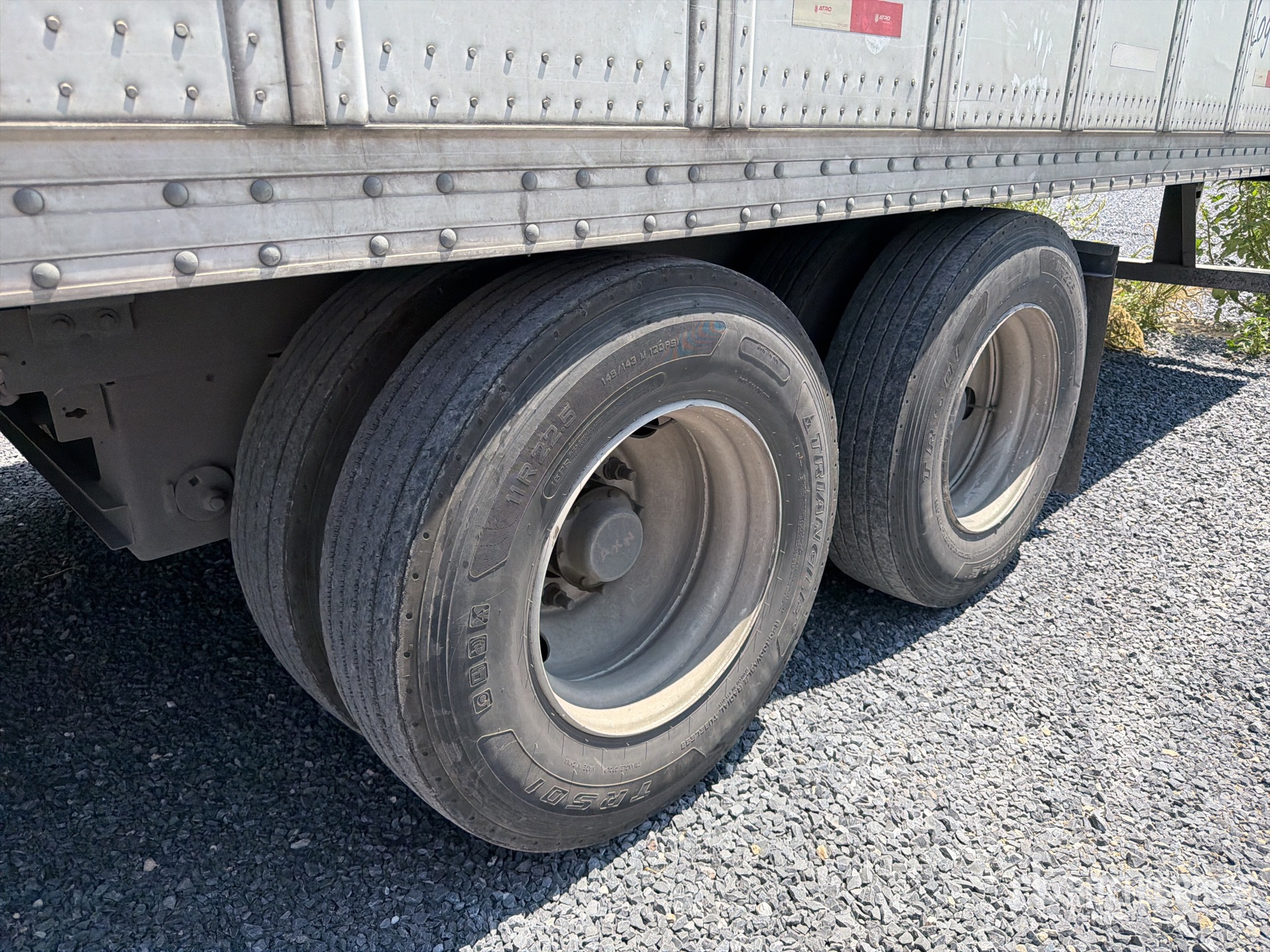 2024 Atro 53 ft x 102 in T/A Caja Seca /