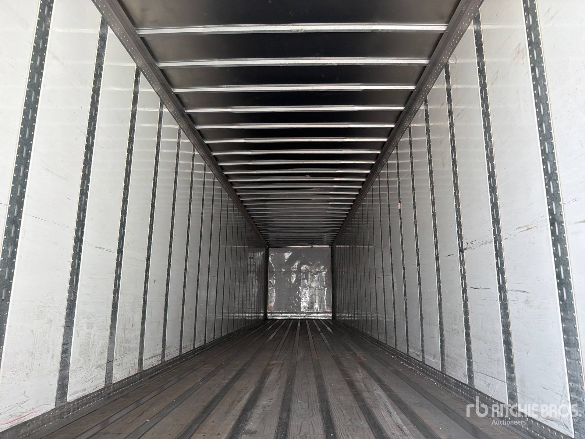 2024 Atro 53 ft x 102 in T/A Caja Seca /