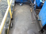 Hull with Floor Supports