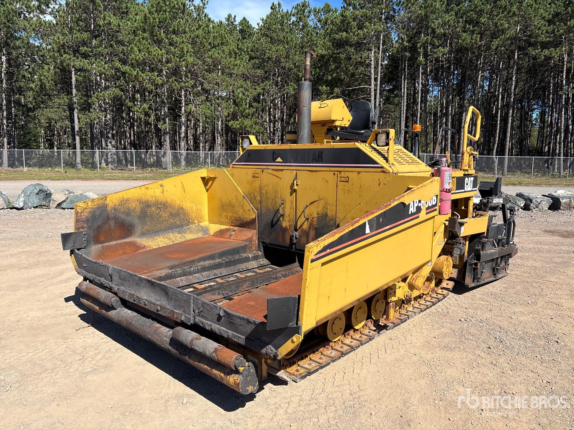 Photo of 2001 Caterpillar AP-650B
