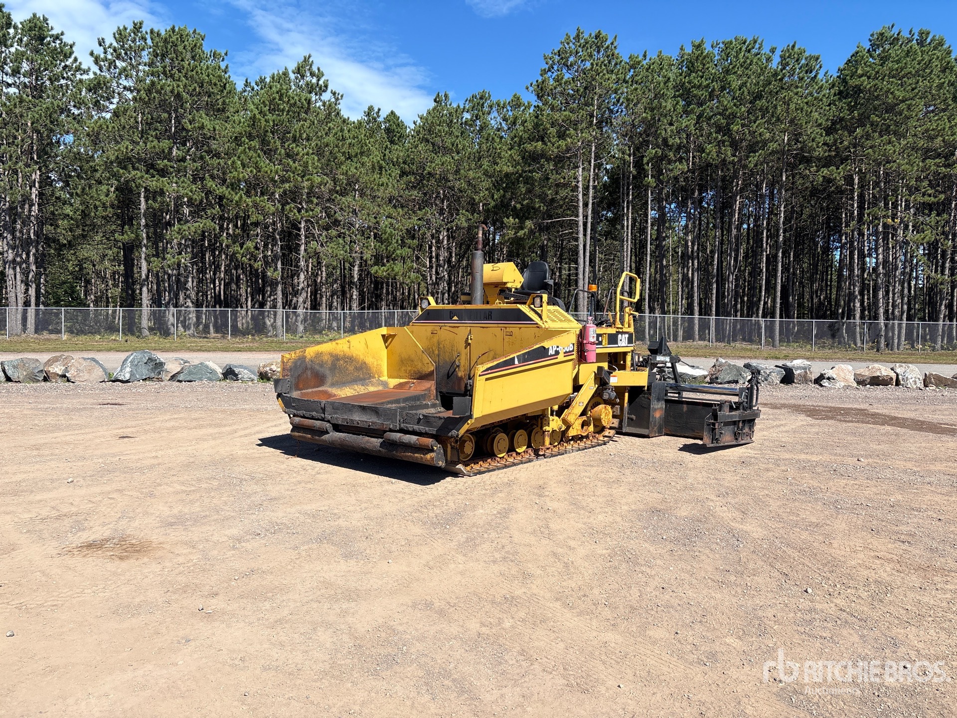 2001 Caterpillar AP-650B